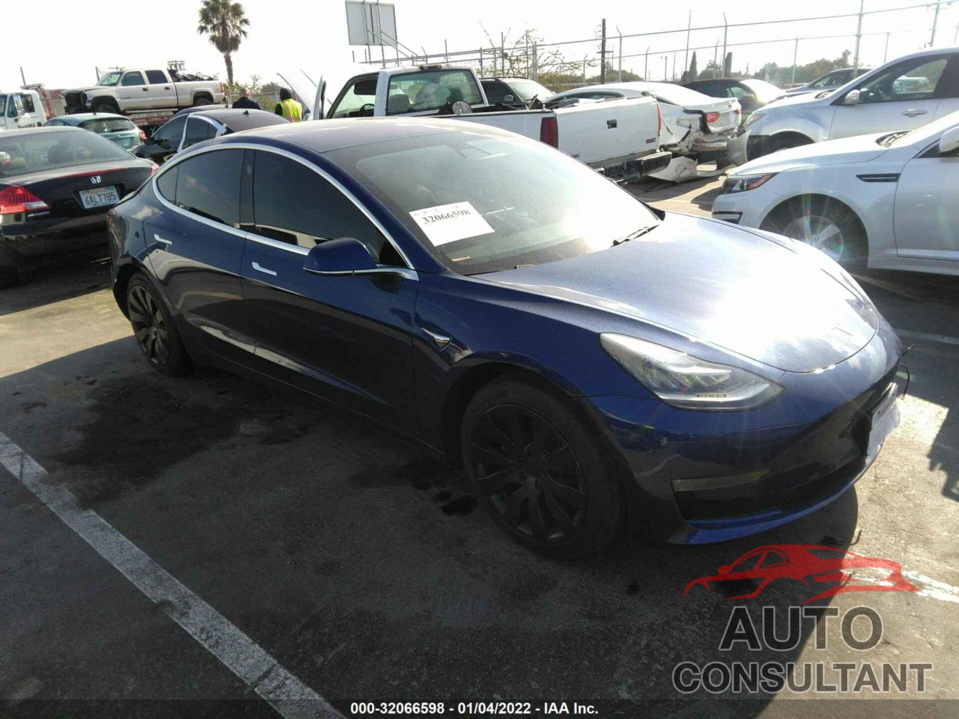 TESLA MODEL 3 2018 - 5YJ3E1EA8JF160474