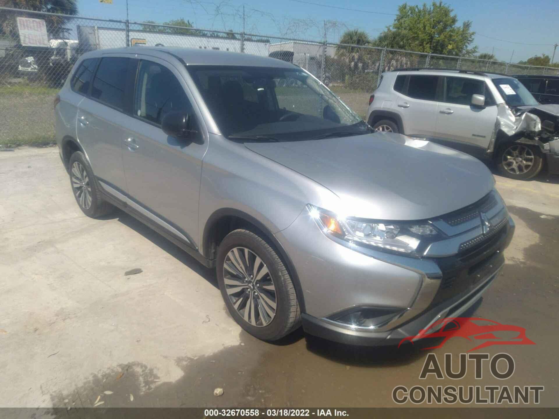 MITSUBISHI OUTLANDER 2020 - JA4AZ3A36LZ026567