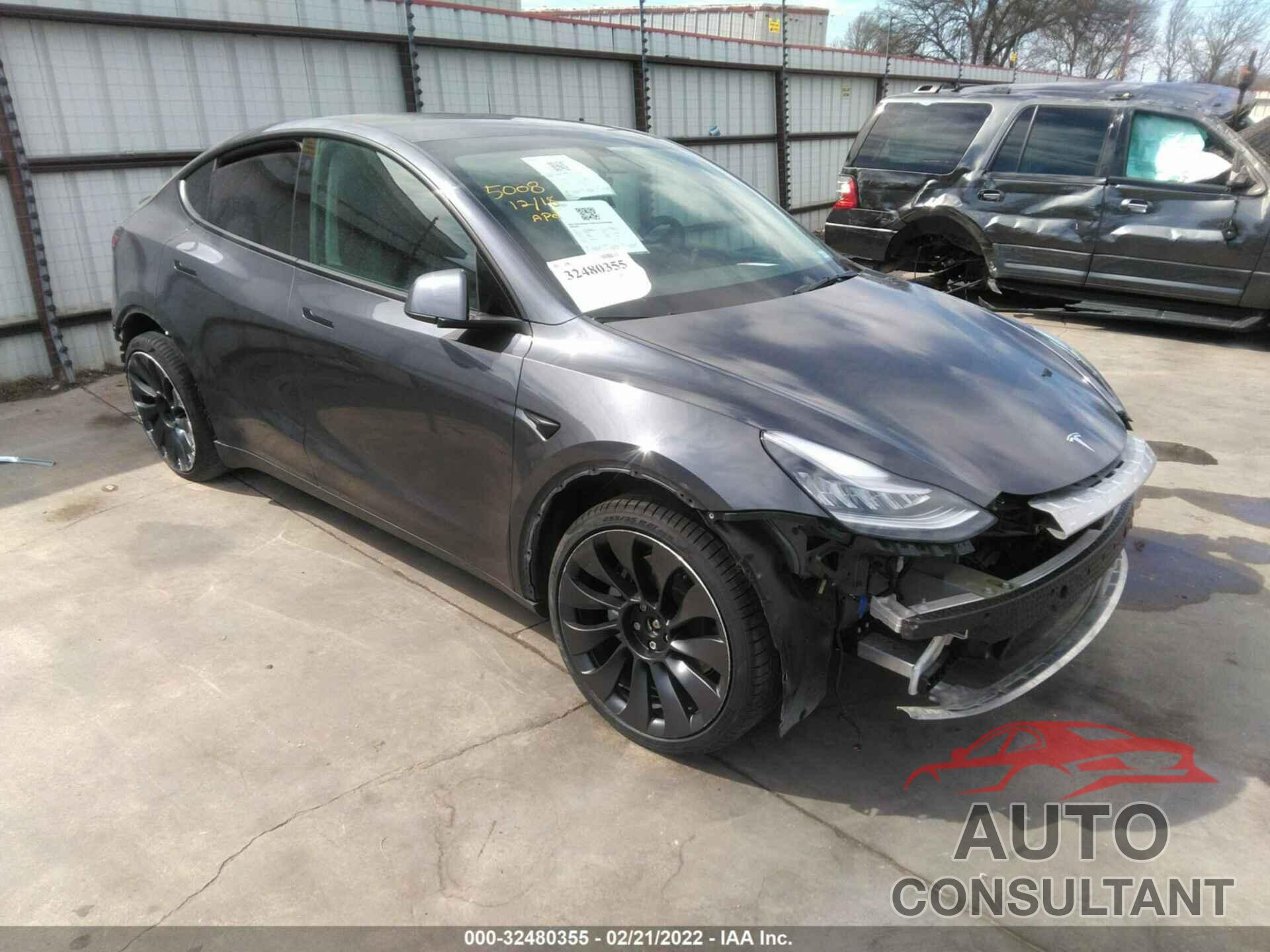 TESLA MODEL Y 2021 - 5YJYGDEE3MF092559