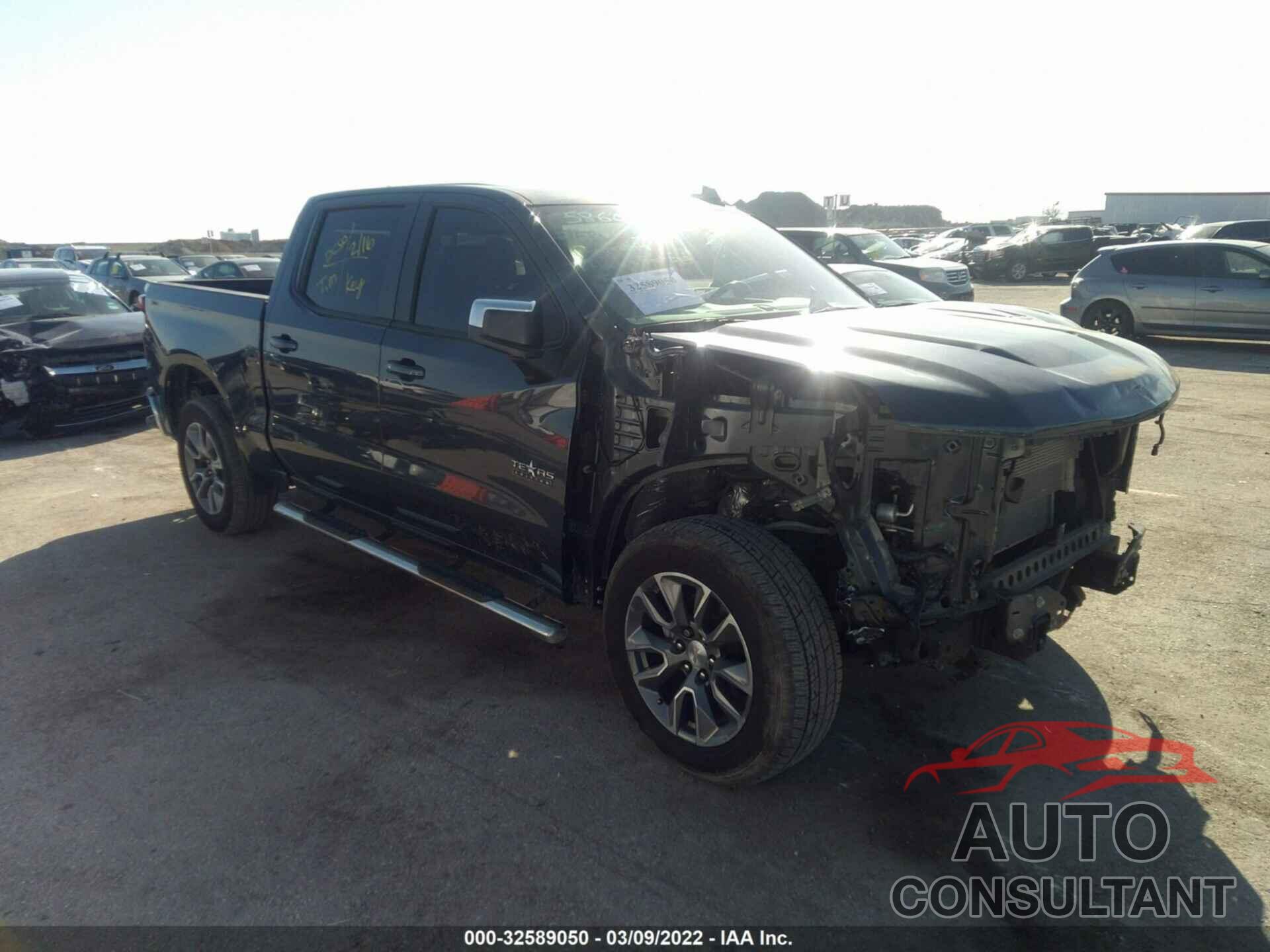 CHEVROLET SILVERADO 1500 2020 - 1GCPWCEDXLZ256303