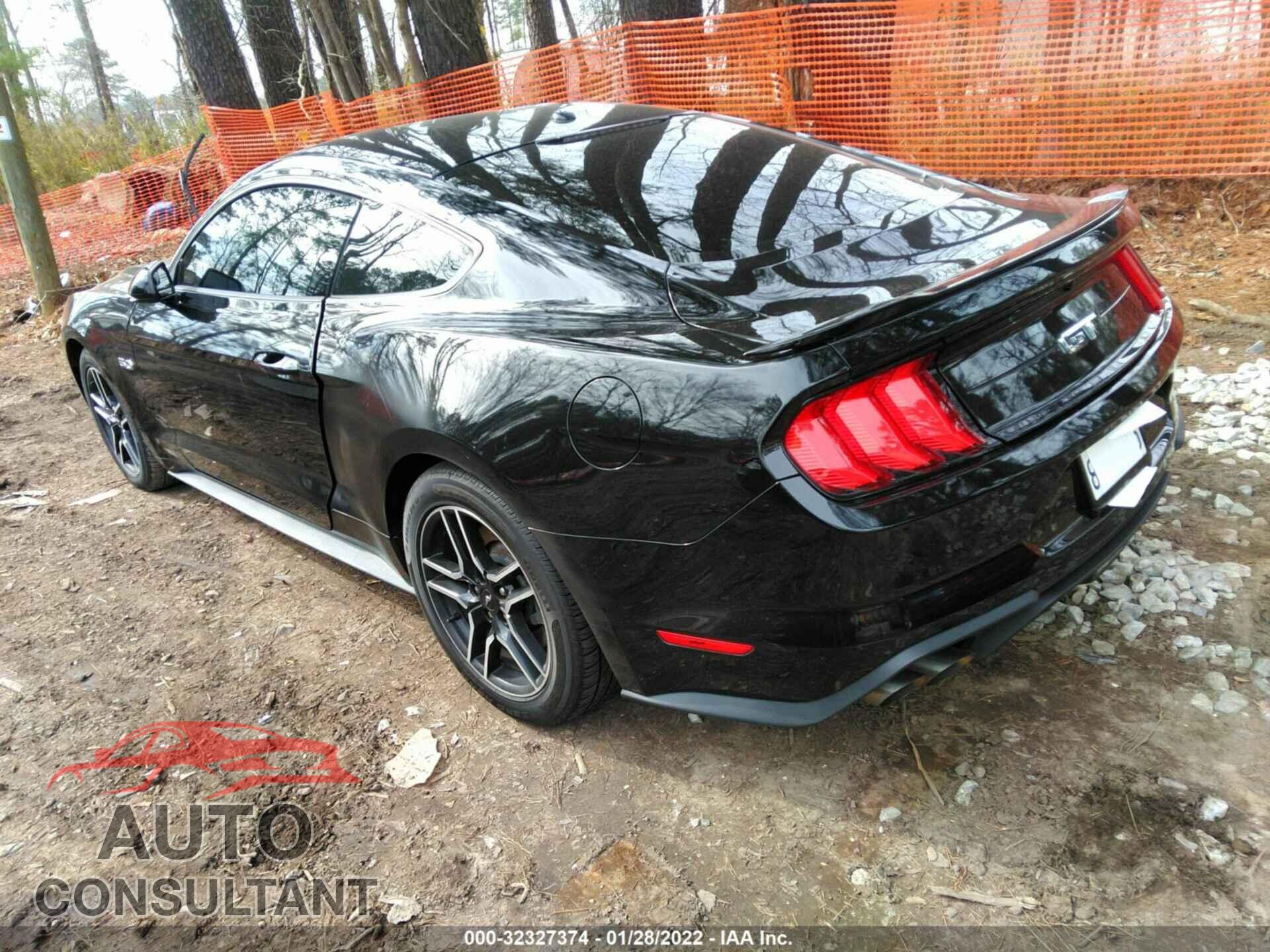 FORD MUSTANG 2020 - 1FA6P8CF5L5133936