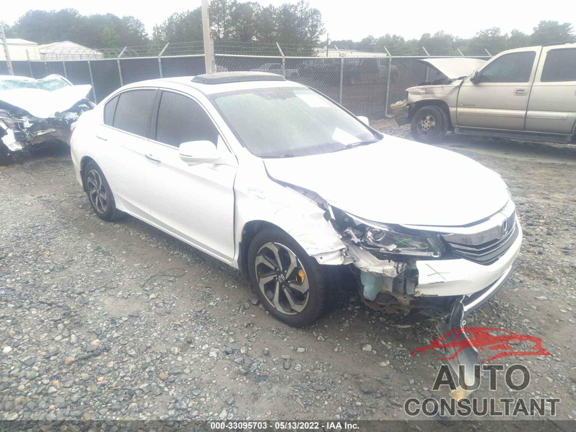 HONDA ACCORD SEDAN 2016 - 1HGCR2F88GA052011