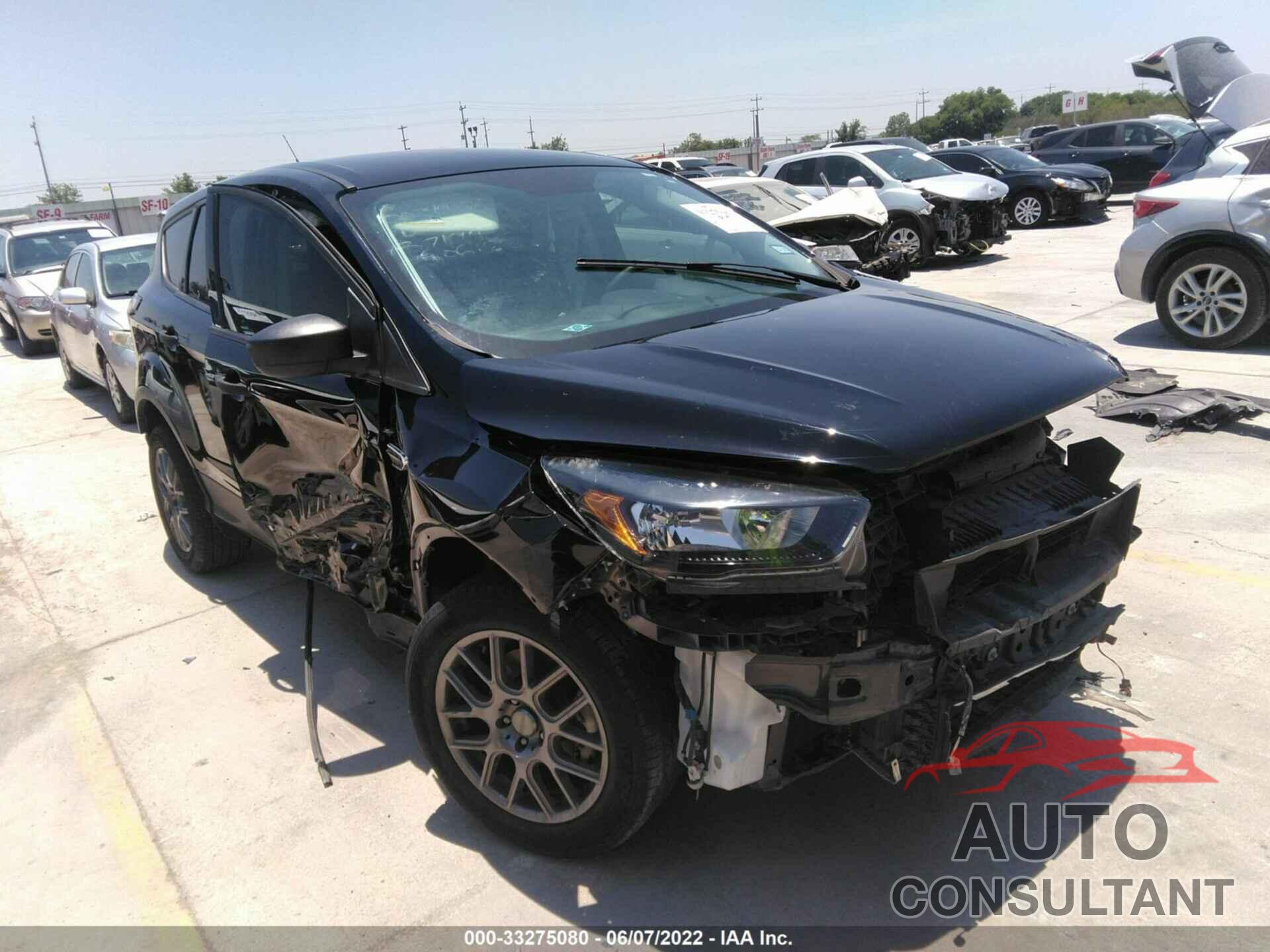 FORD ESCAPE 2018 - 1FMCU0F78JUA37194