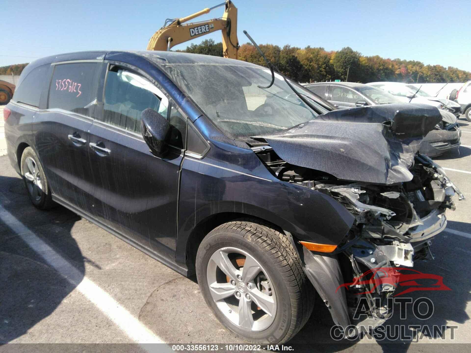 HONDA ODYSSEY 2018 - 5FNRL6H50JB015585