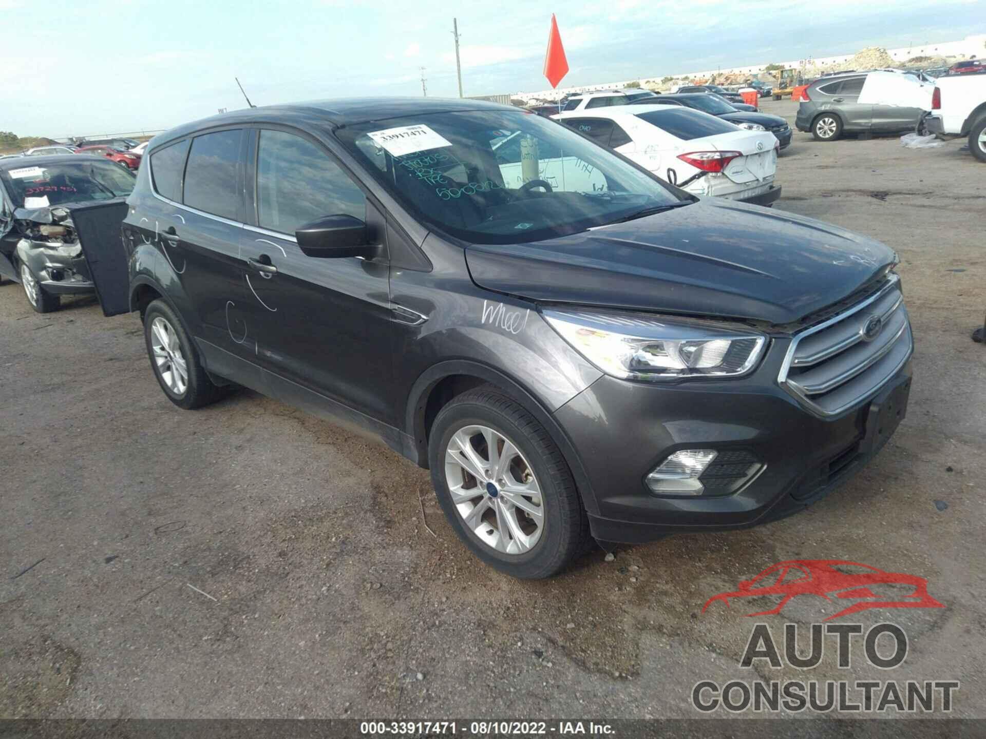 FORD ESCAPE 2019 - 1FMCU0GDXKUB09471