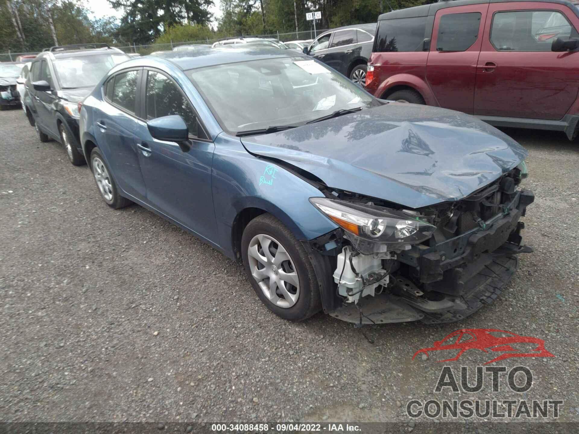 MAZDA MAZDA3 4-DOOR 2018 - 3MZBN1U76JM212727