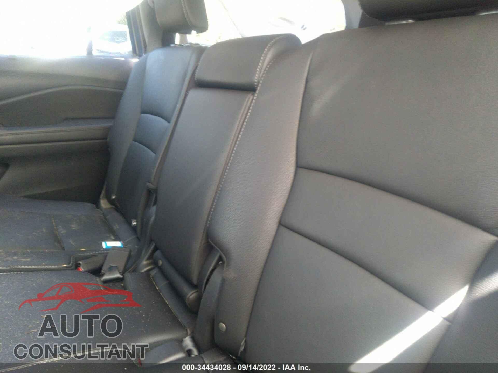 HONDA PILOT 2021 - 5FNYF6H92MB001570