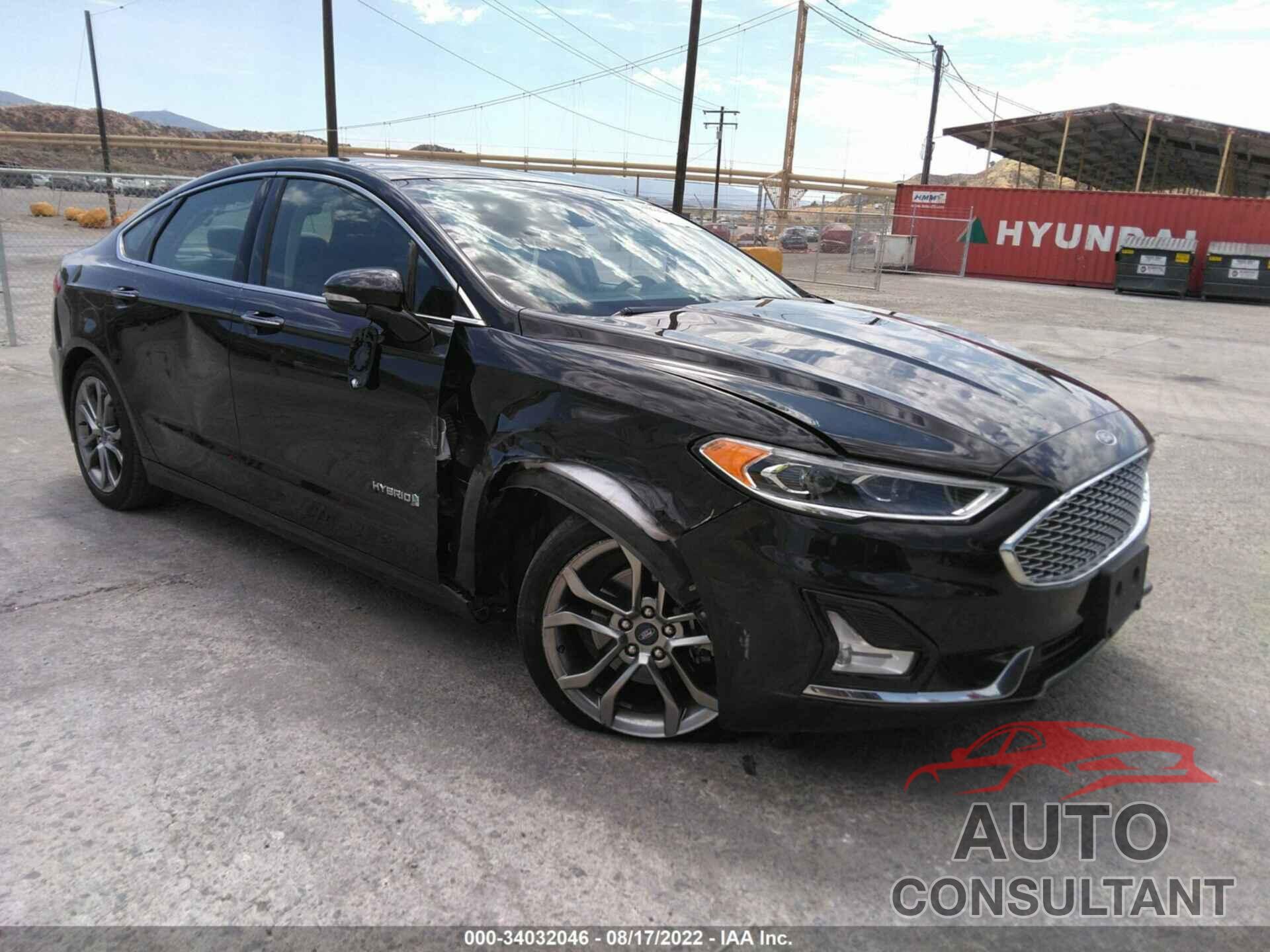 FORD FUSION HYBRID 2019 - 3FA6P0RU9KR260014