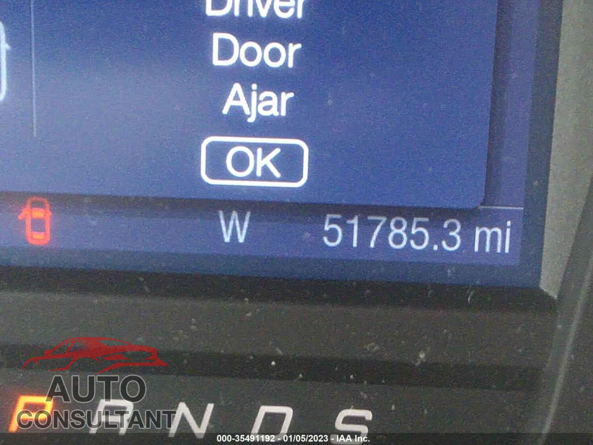 FORD TAURUS 2017 - 1FAHP2D86HG145224