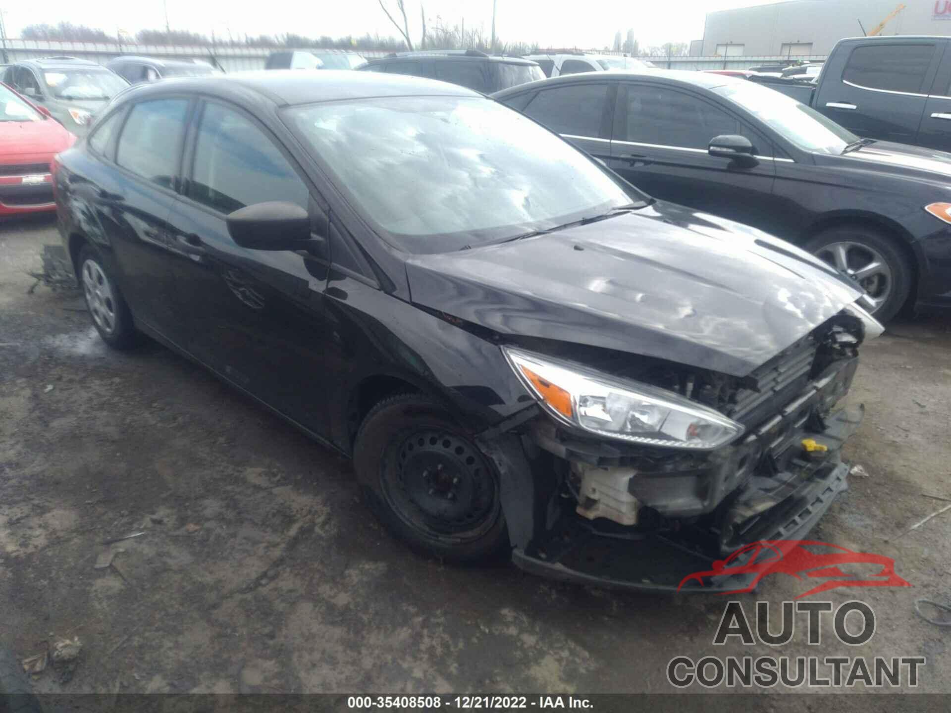 FORD FOCUS 2018 - 1FADP3E26JL229569