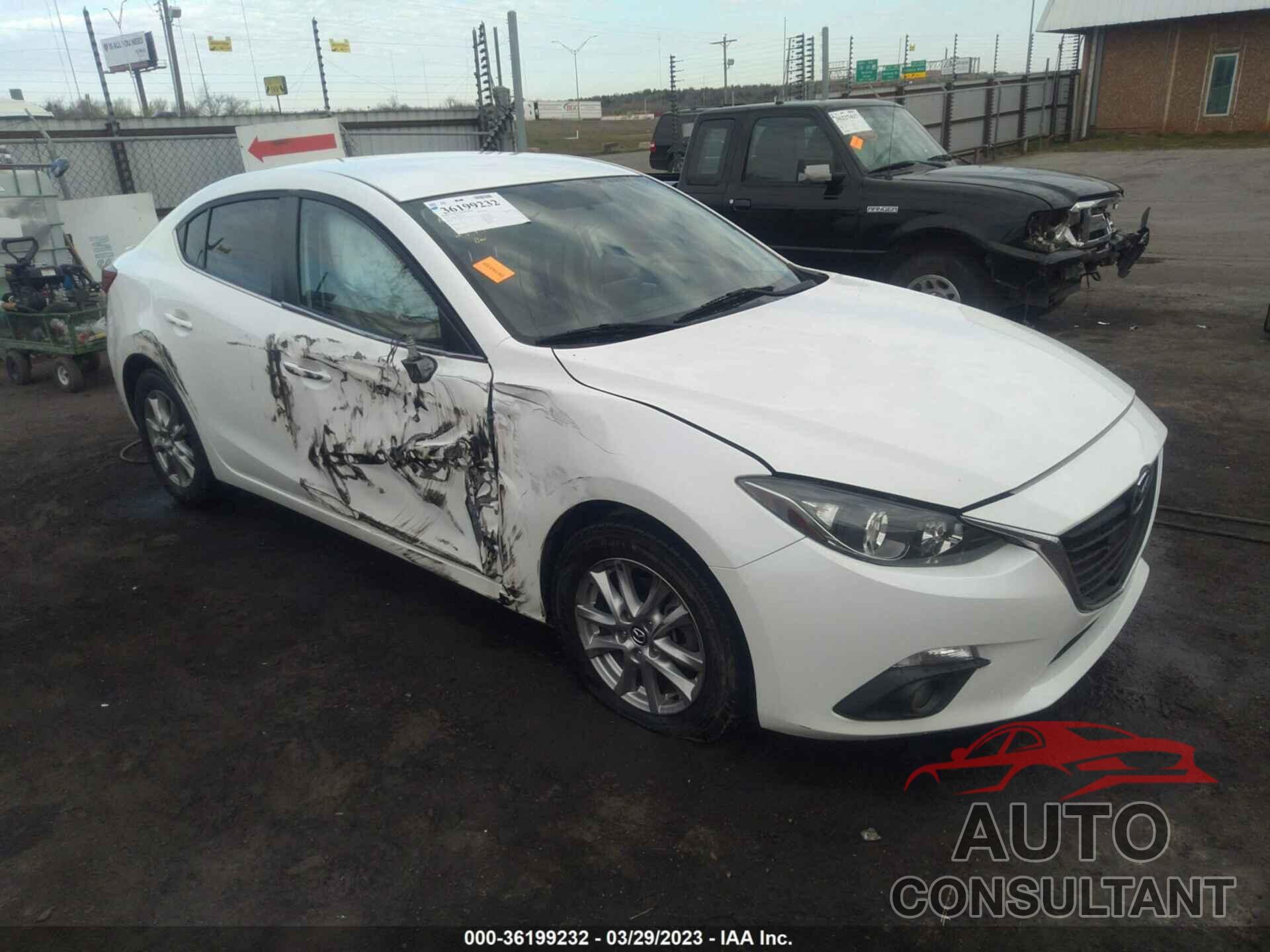 MAZDA MAZDA3 2015 - JM1BM1V77F1251917