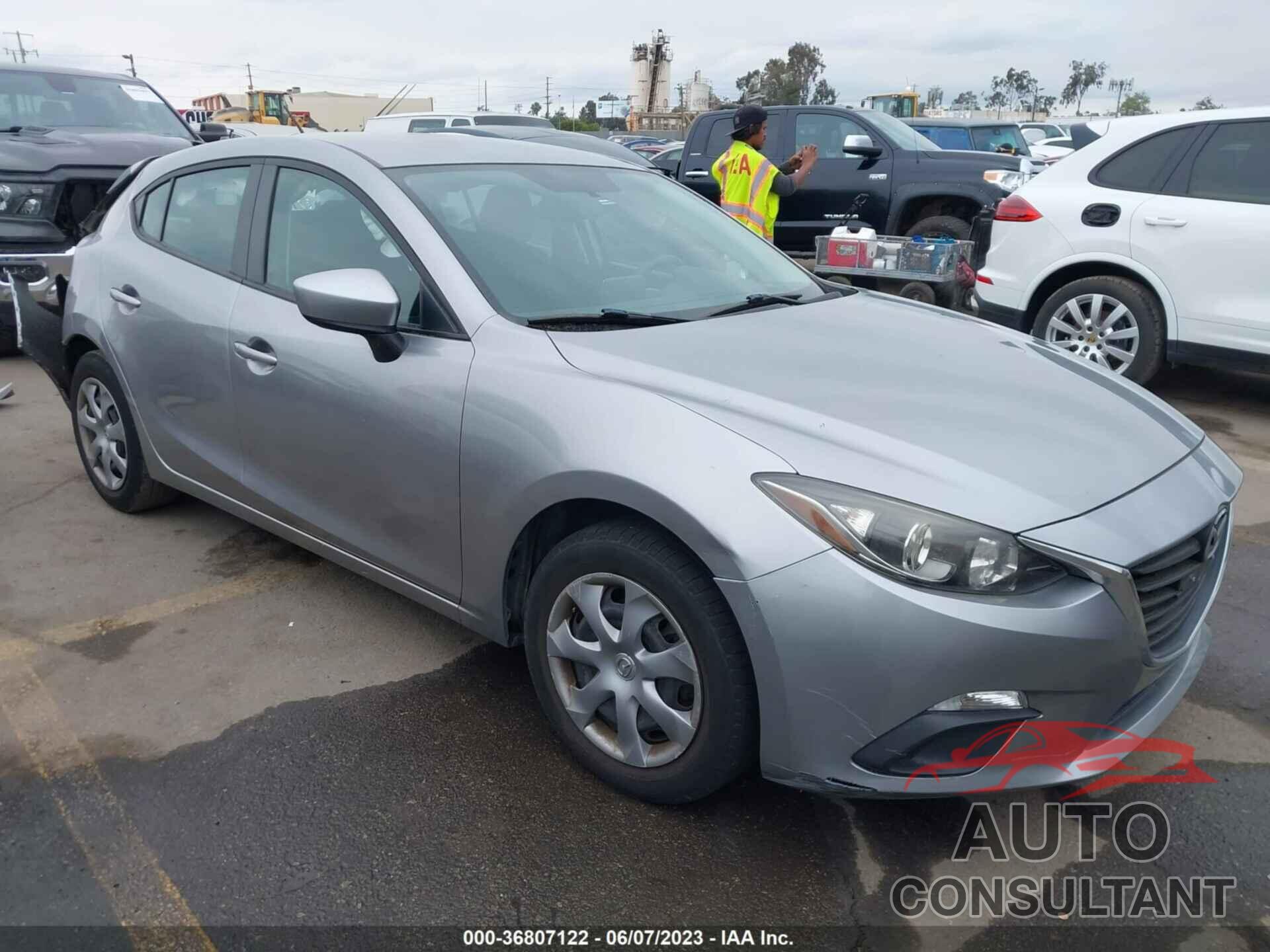 MAZDA MAZDA3 2015 - JM1BM1K76F1245627