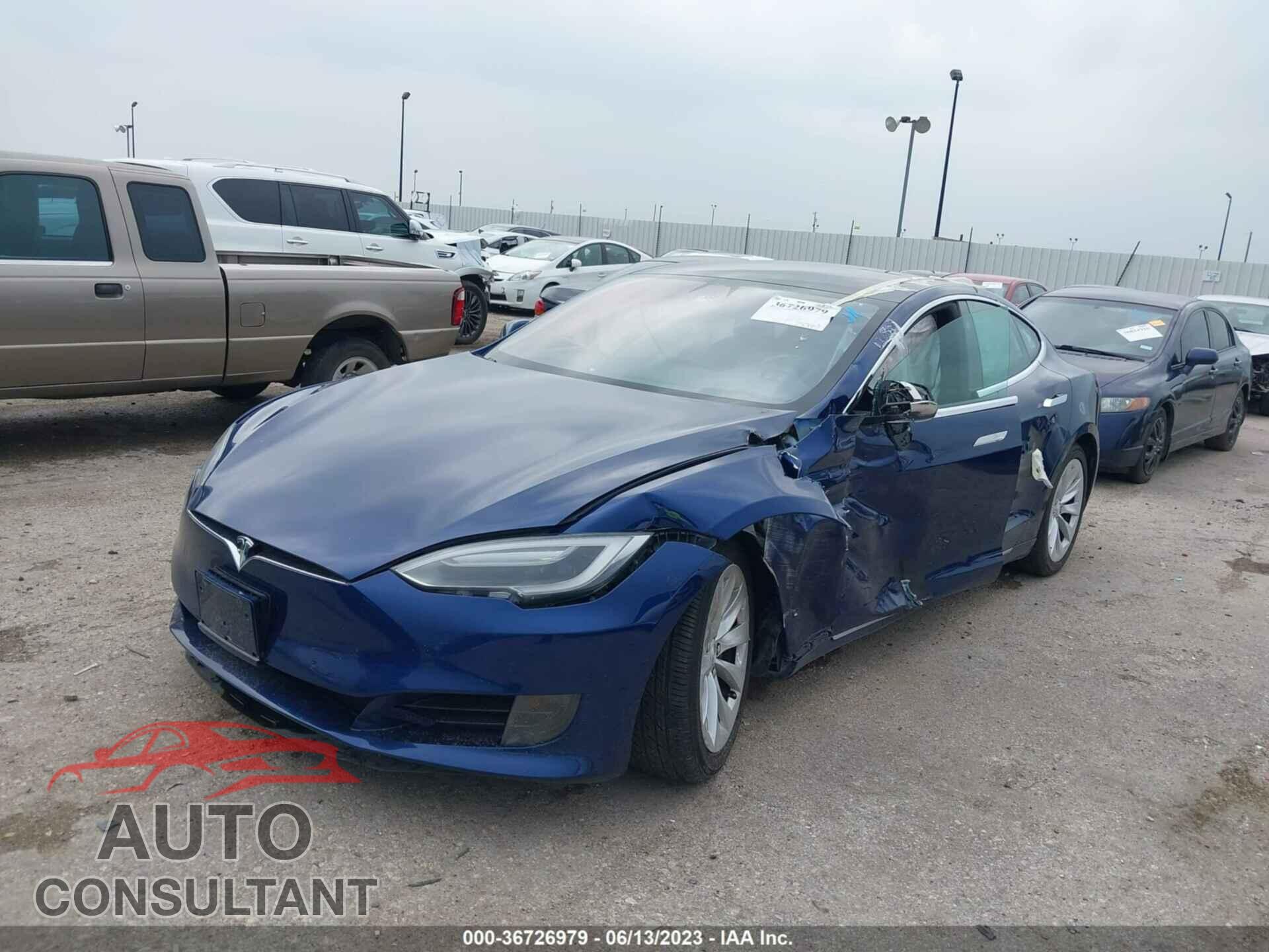 TESLA MODEL S 2017 - 5YJSA1E14HF200485