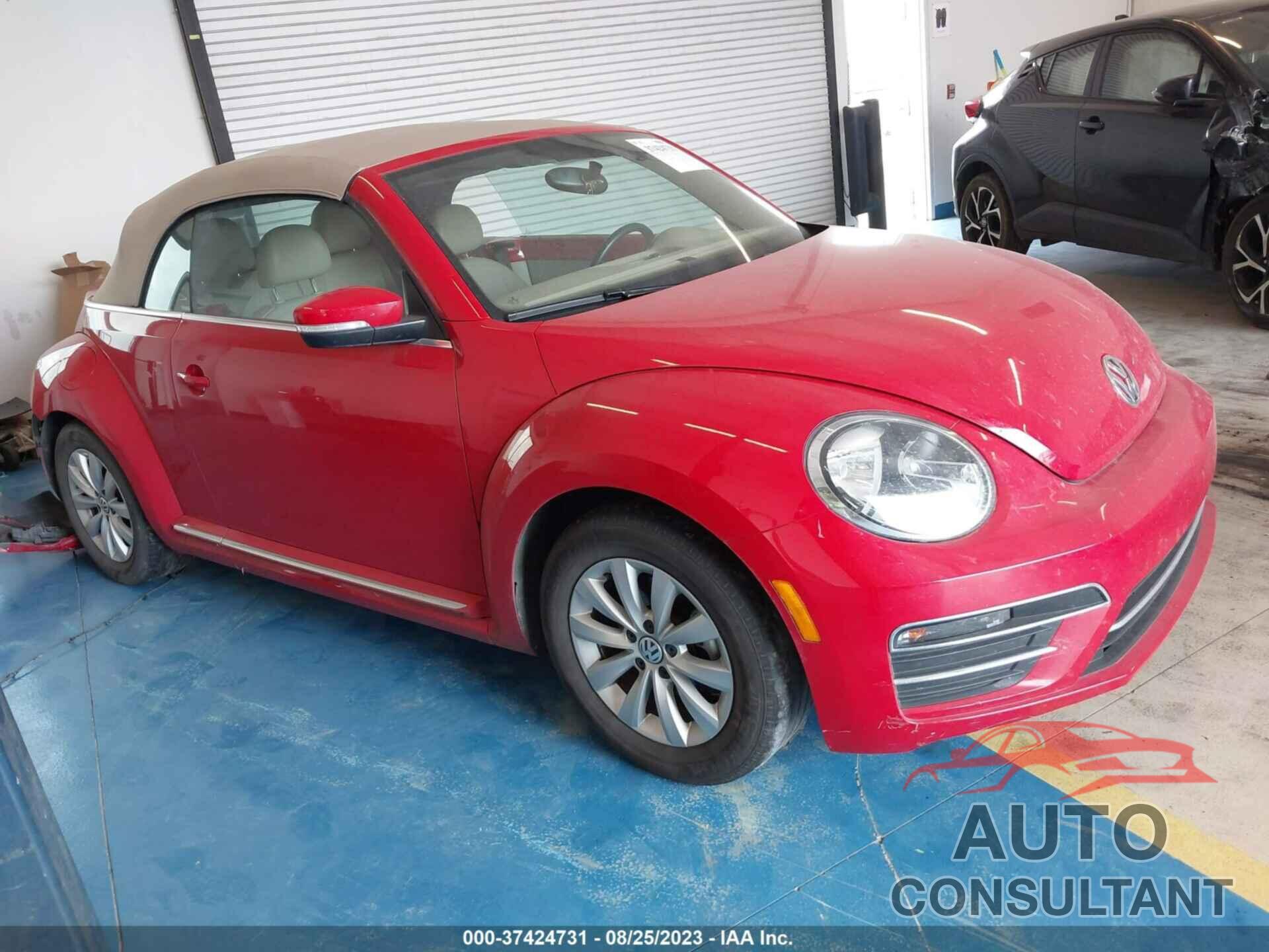 VOLKSWAGEN BEETLE 2019 - 3VW5DAAT7KM507094