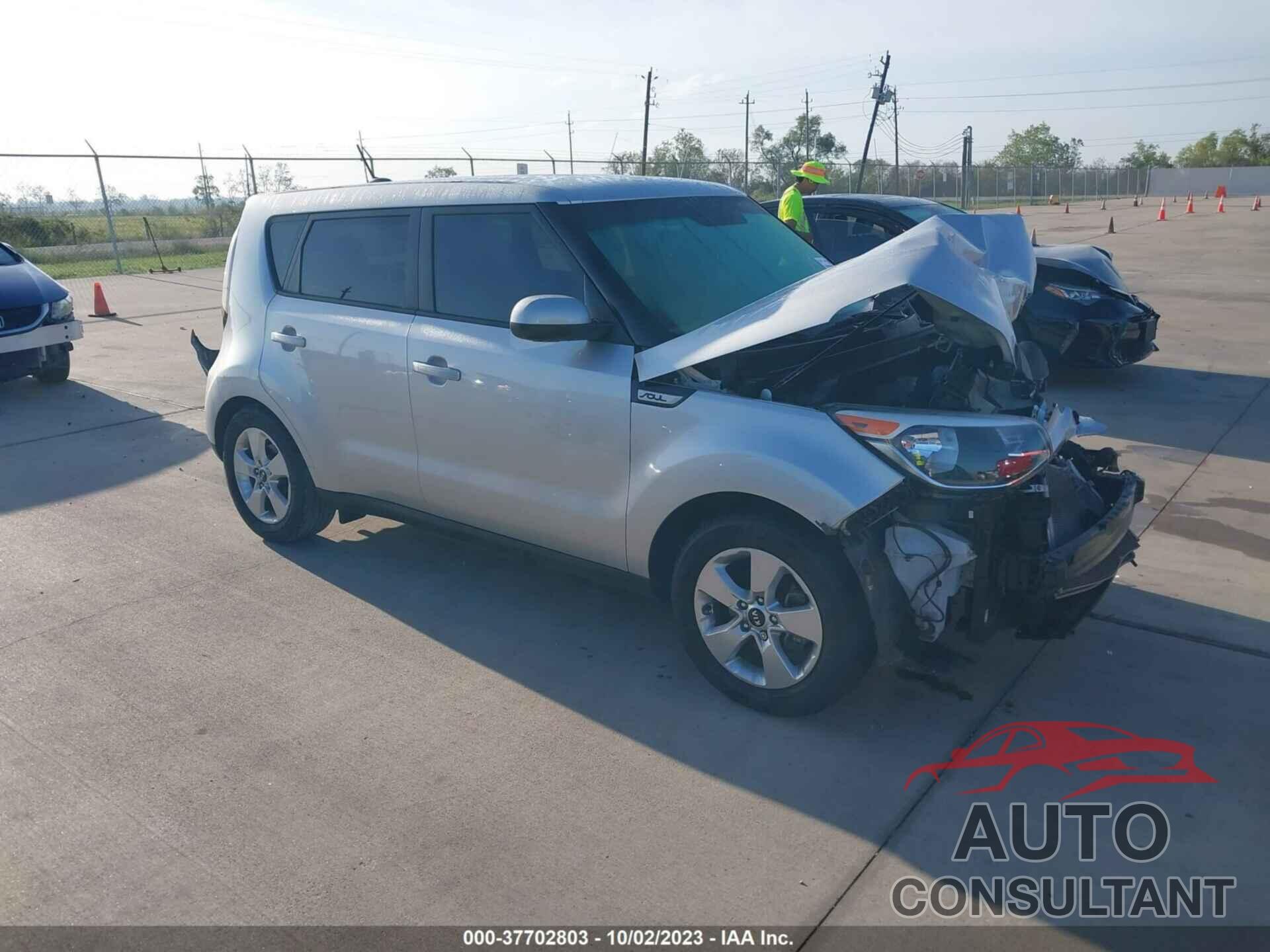 KIA SOUL 2019 - KNDJN2A2XK7019179