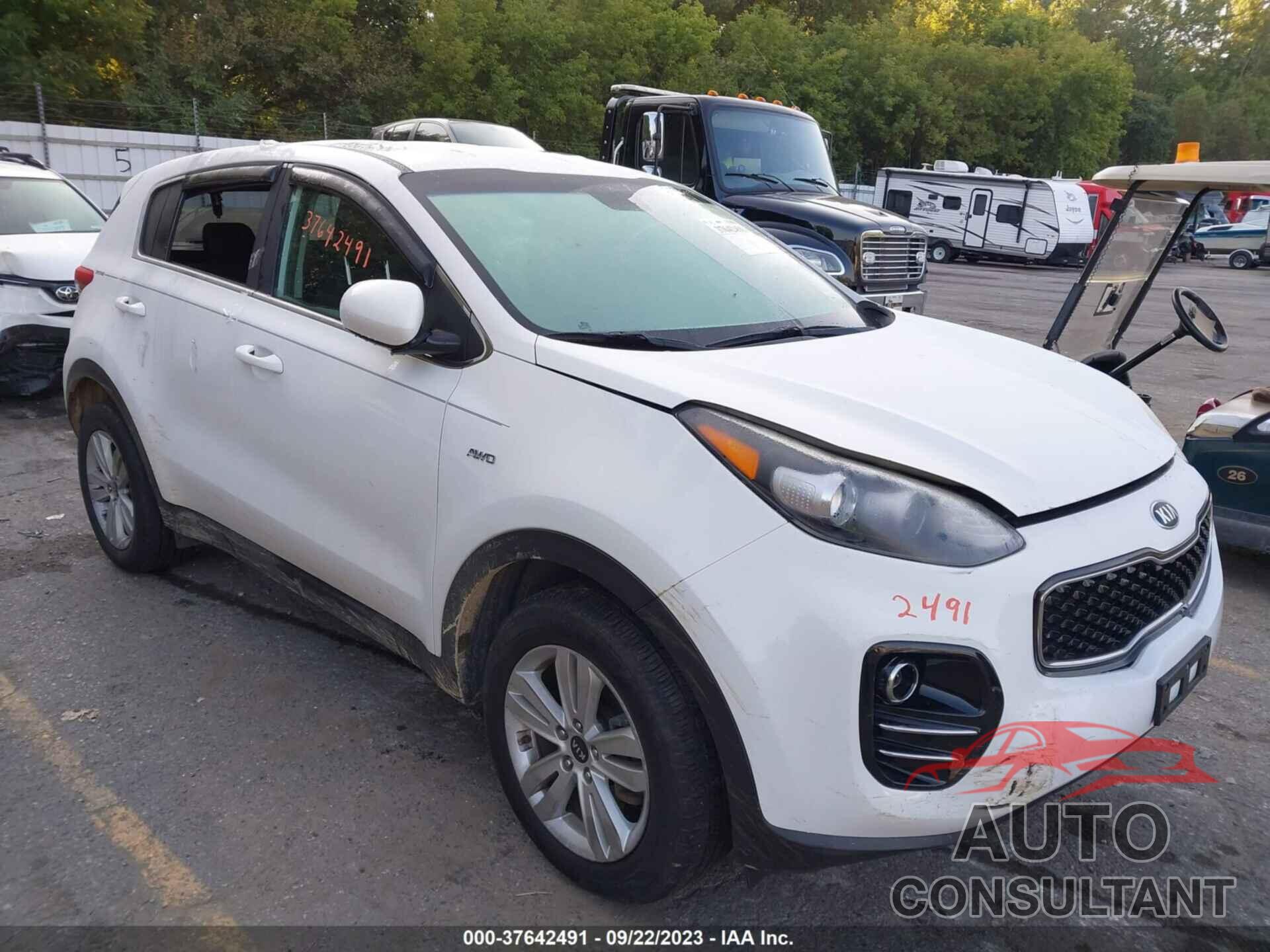 KIA SPORTAGE 2018 - KNDPMCAC9J7372393