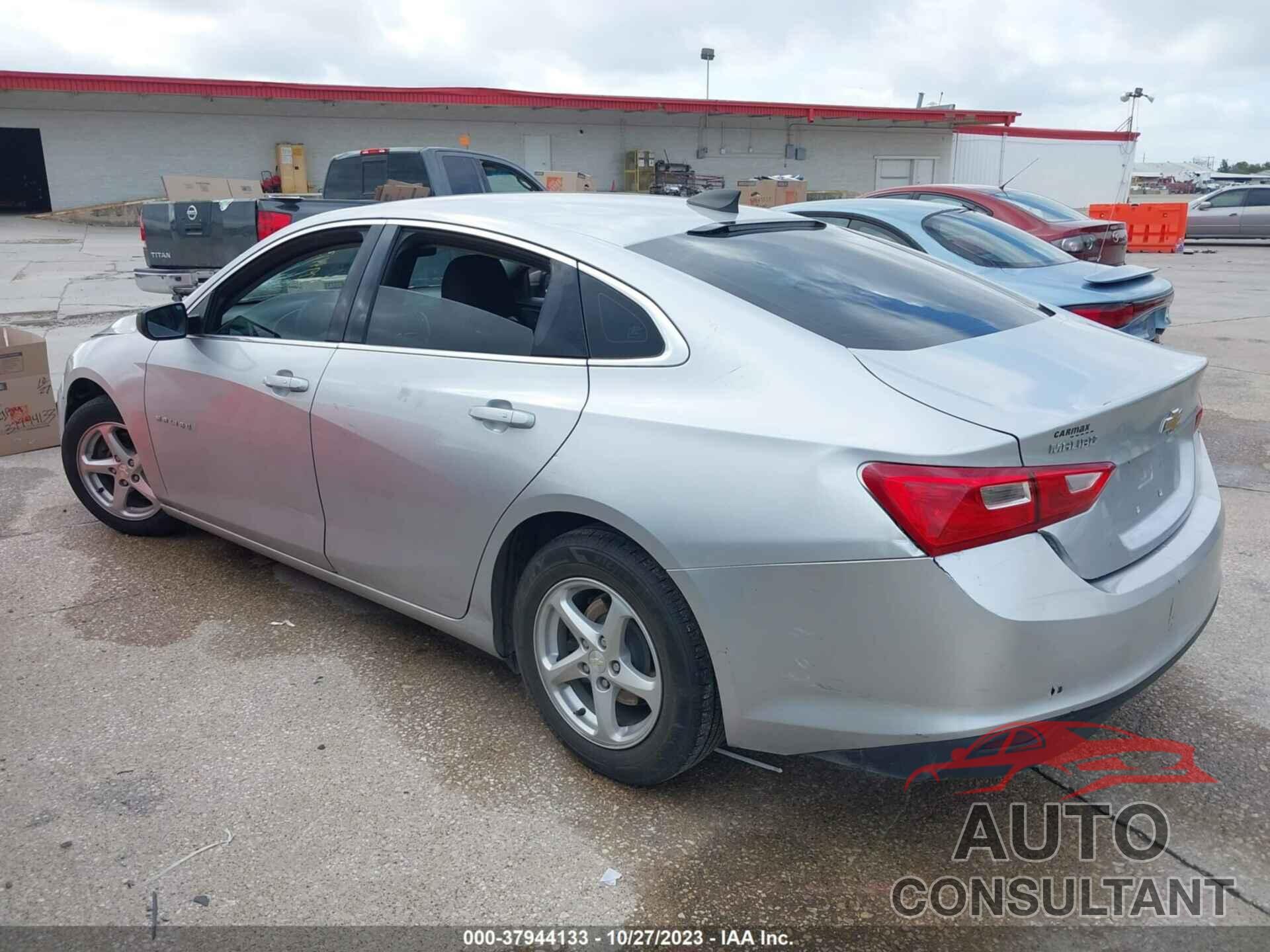 CHEVROLET MALIBU 2017 - 1G1ZC5ST4HF102289