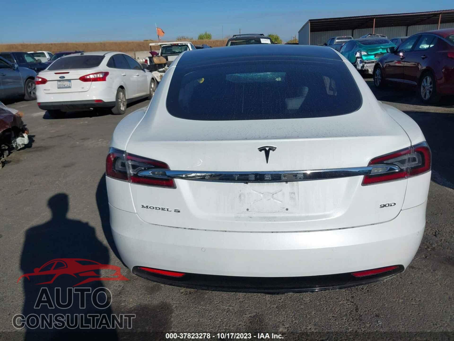 TESLA MODEL S 2017 - 5YJSA1E28HF185353