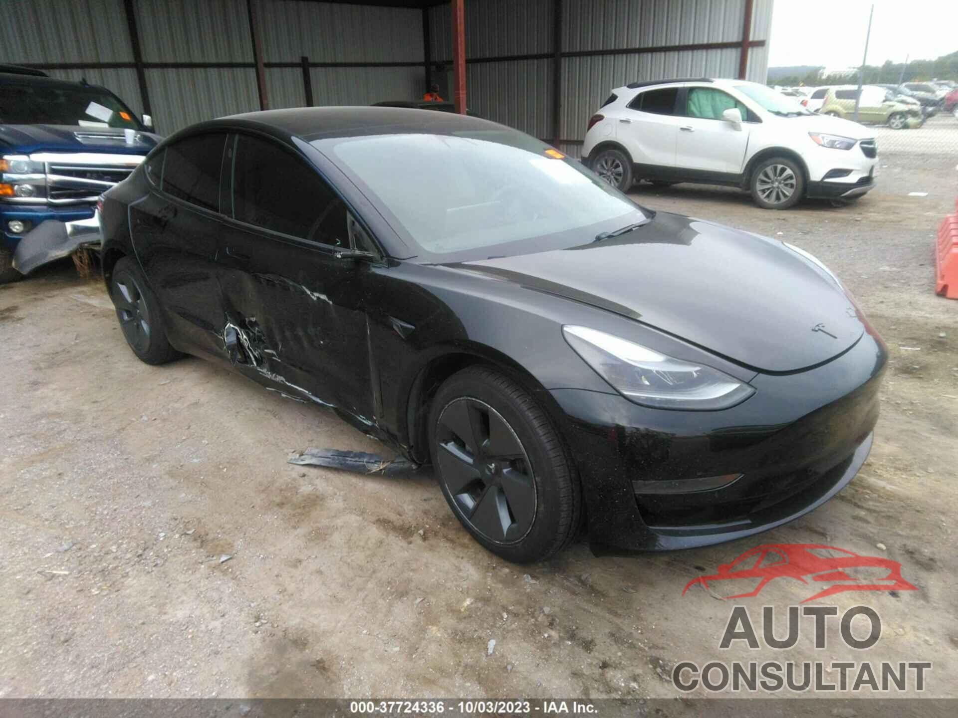 TESLA MODEL 3 2021 - 5YJ3E1EA5MF015915