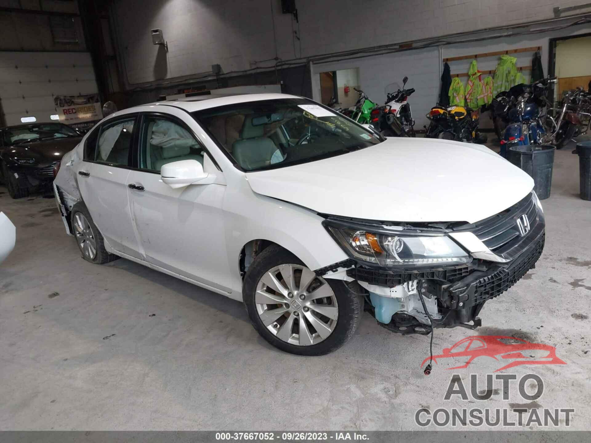 HONDA ACCORD 2015 - 1HGCR2F89FA258565