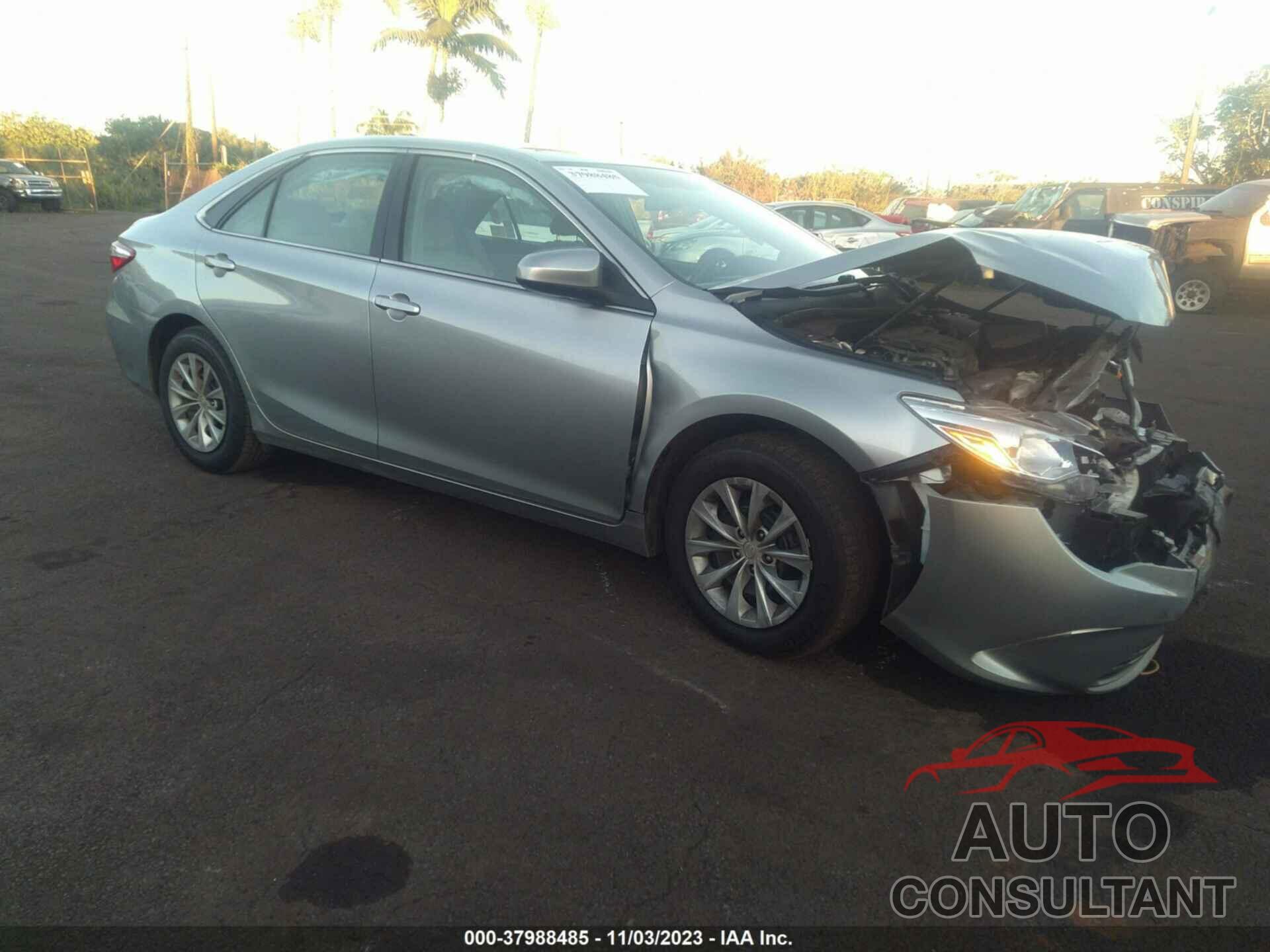 TOYOTA CAMRY 2015 - 4T4BF1FK6FR516548