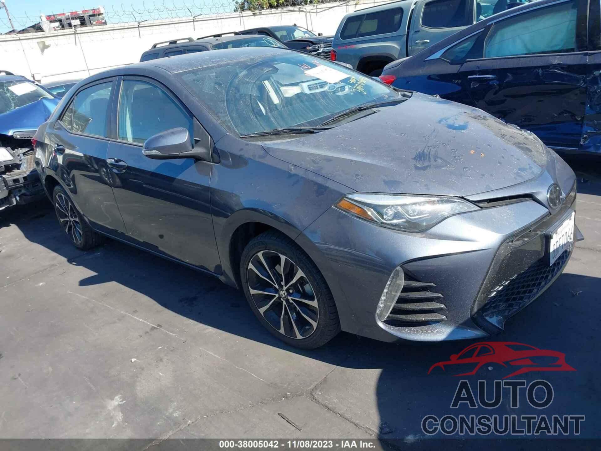 TOYOTA COROLLA 2018 - 5YFBURHEXJP741457