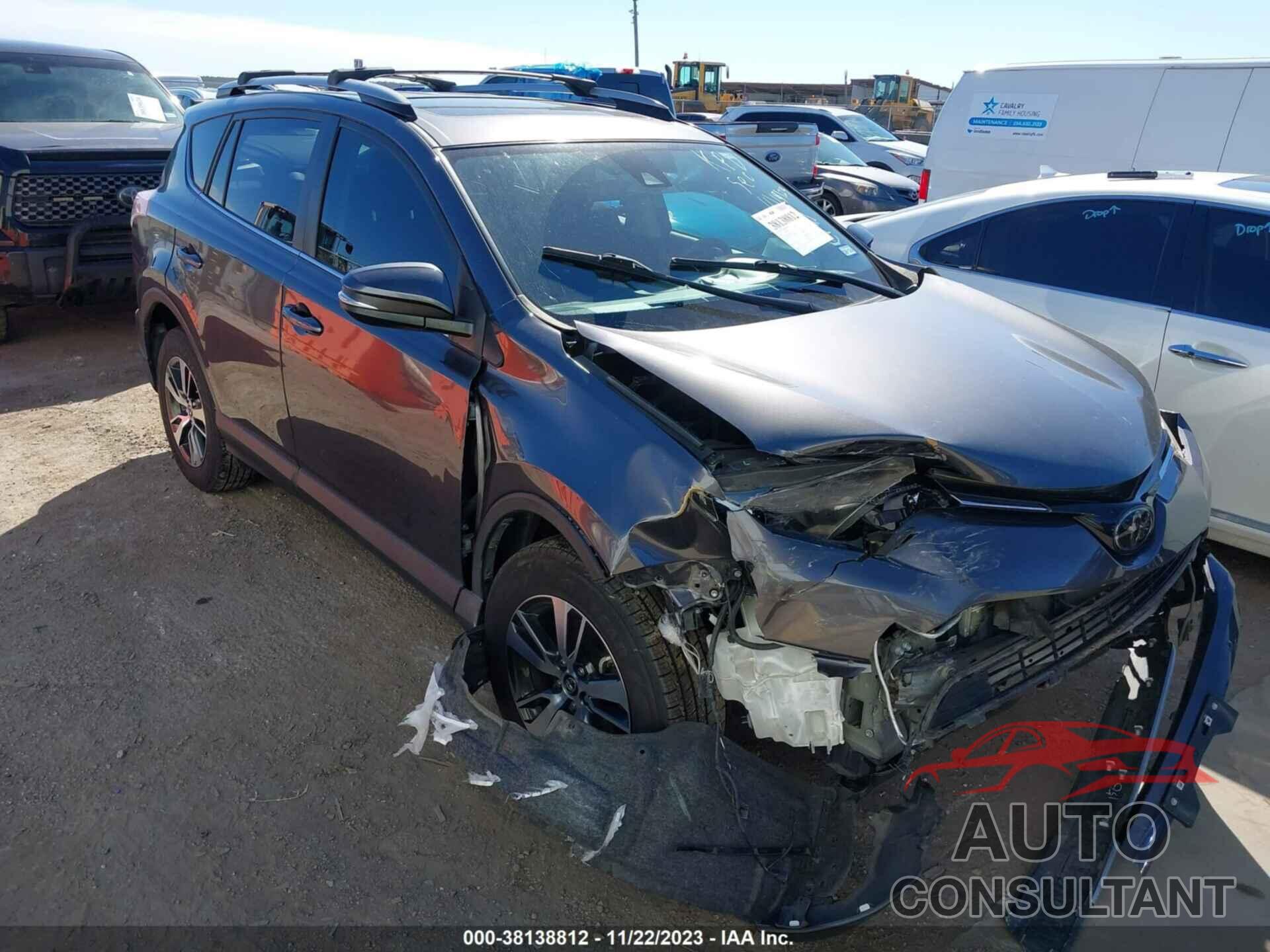 TOYOTA RAV4 2018 - JTMWFREV5JJ734890