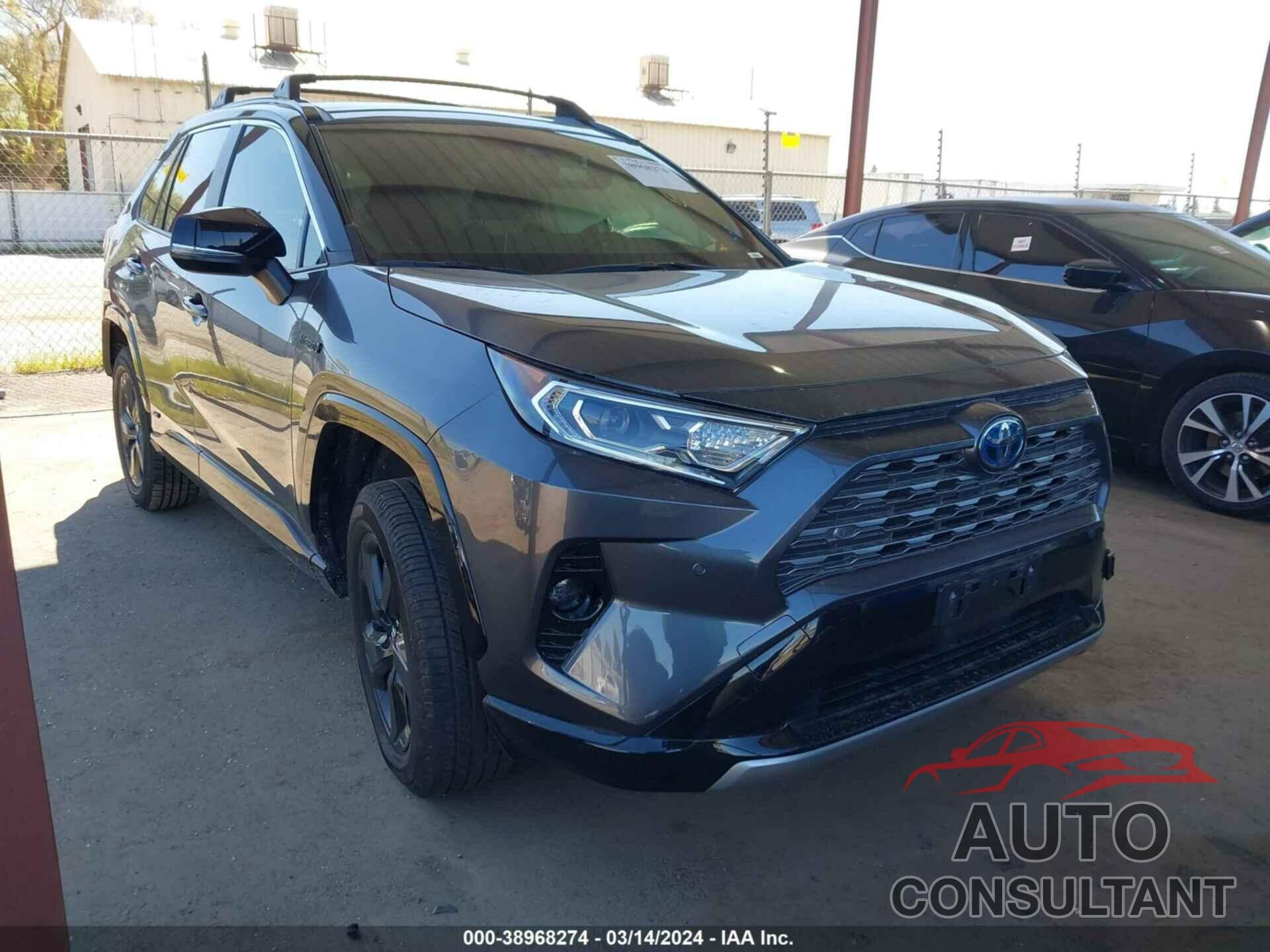 TOYOTA RAV4 2019 - JTMEWRFV9KD515635