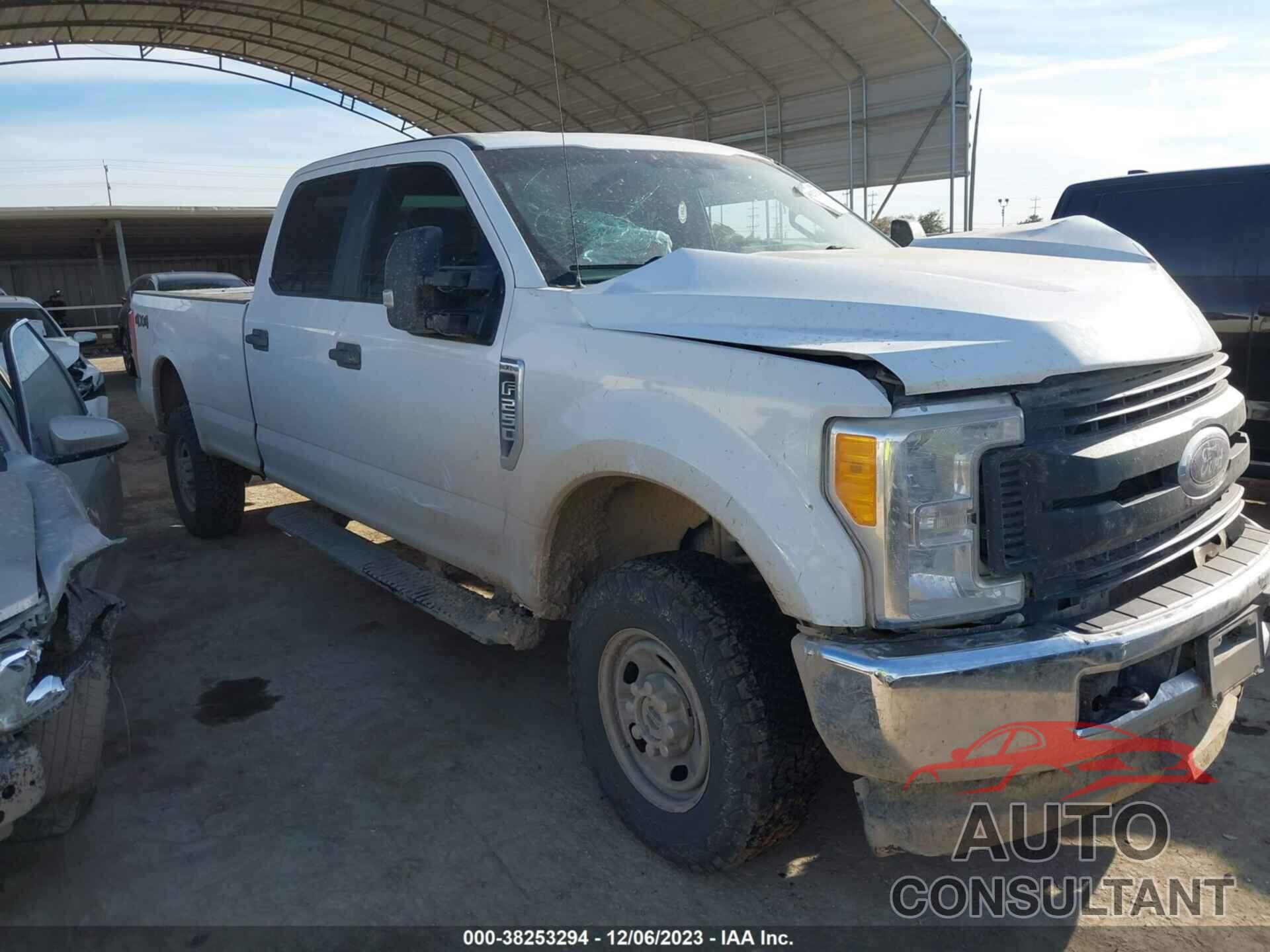 FORD F-250 2017 - 1FT7W2BT0HEF26921