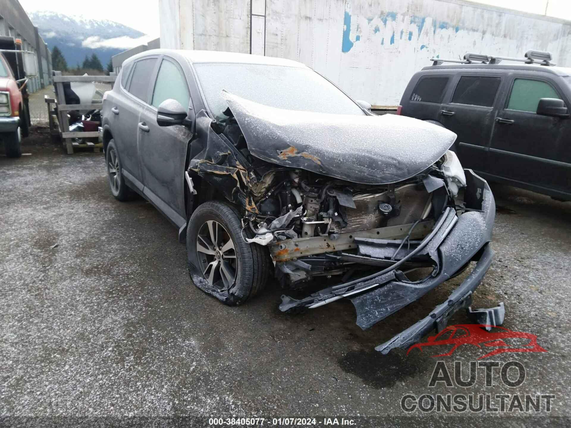 TOYOTA RAV4 2018 - 2T3RFREV6JW816982