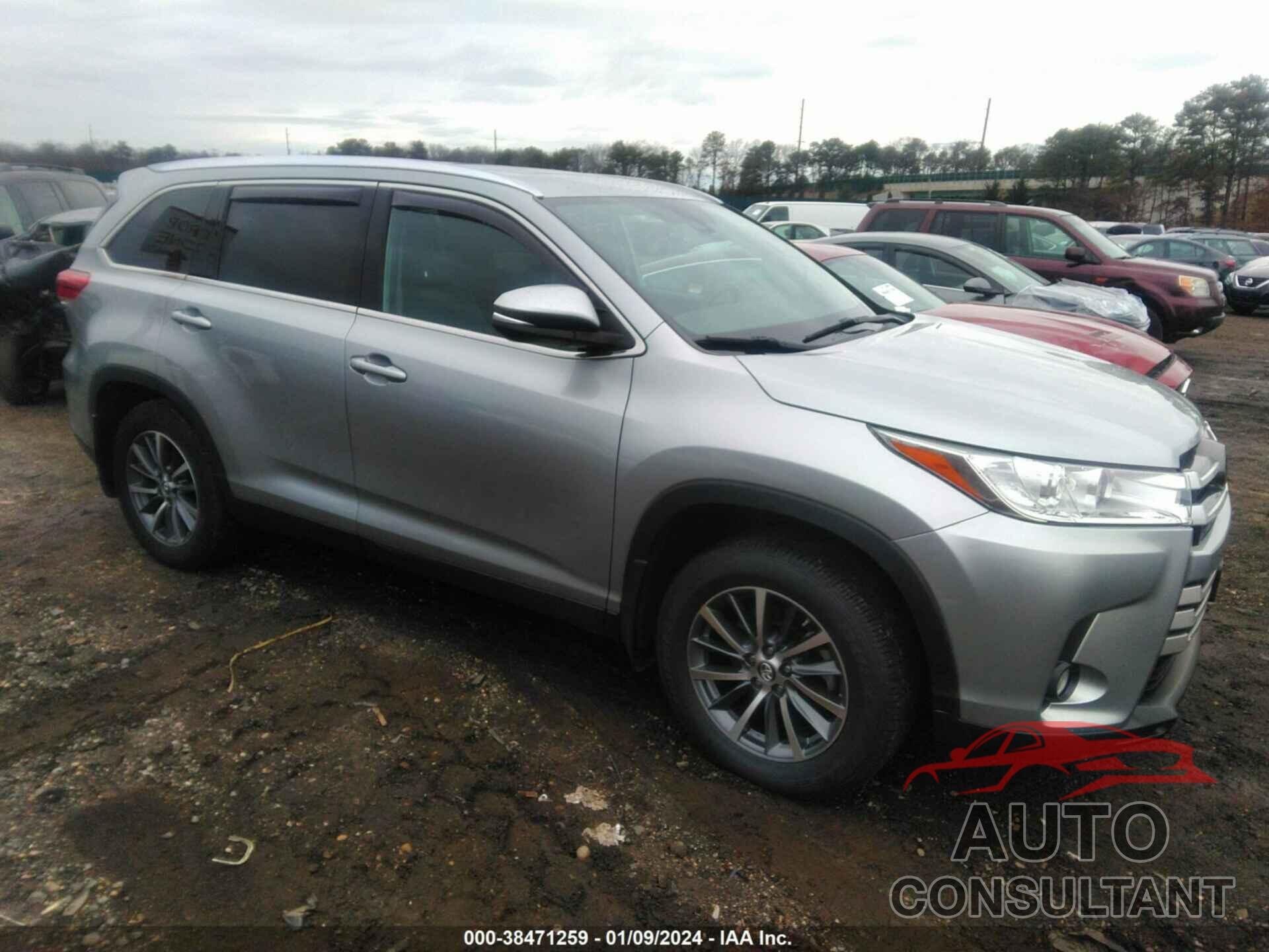 TOYOTA HIGHLANDER 2019 - 5TDJZRFH1KS722251