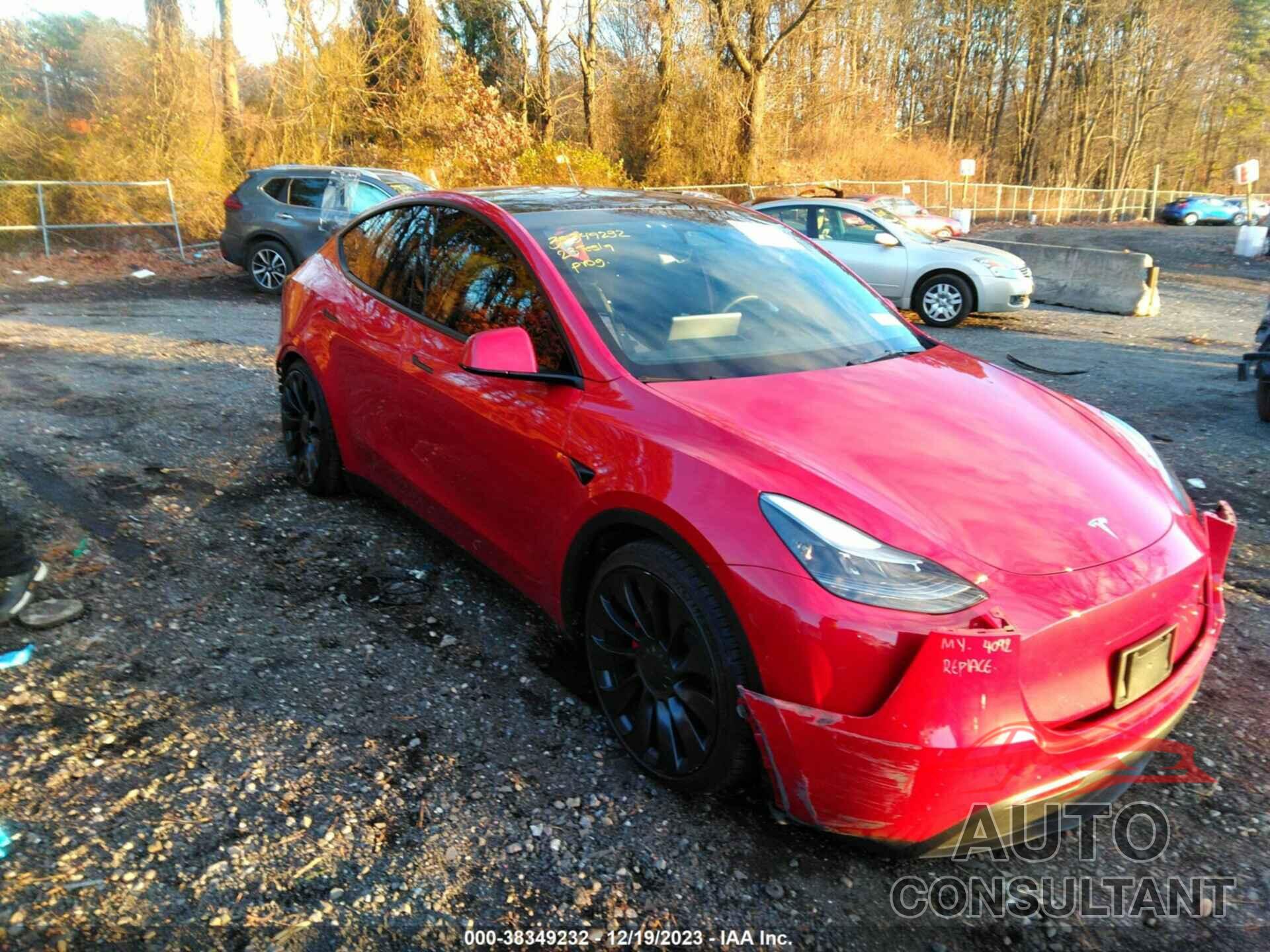 TESLA MODEL Y 2023 - 7SAYGDEF8PF810509