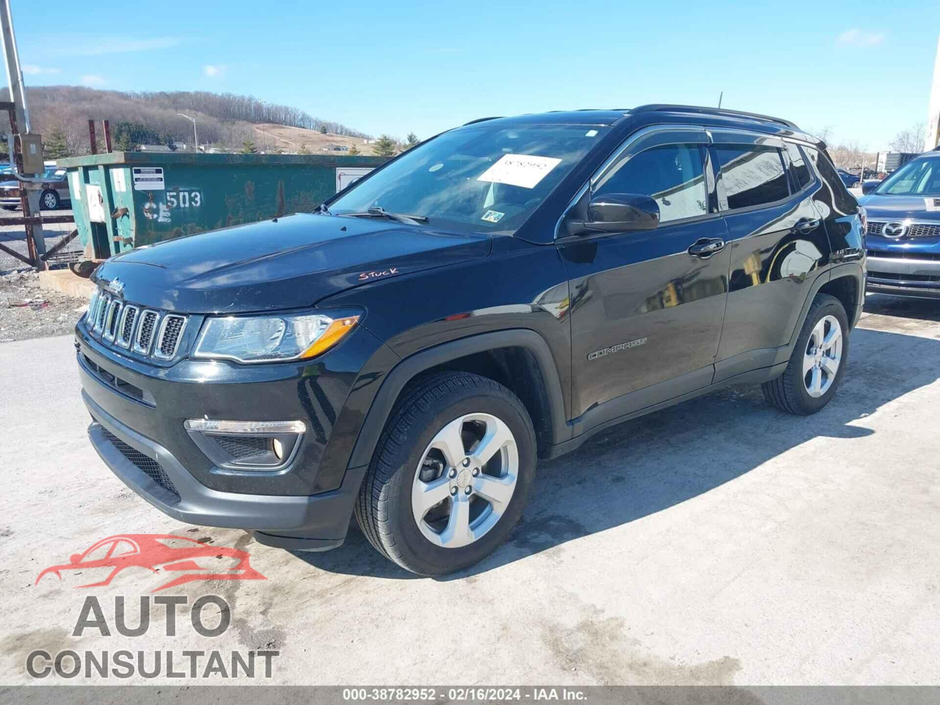 JEEP COMPASS 2018 - 3C4NJDBB9JT281485