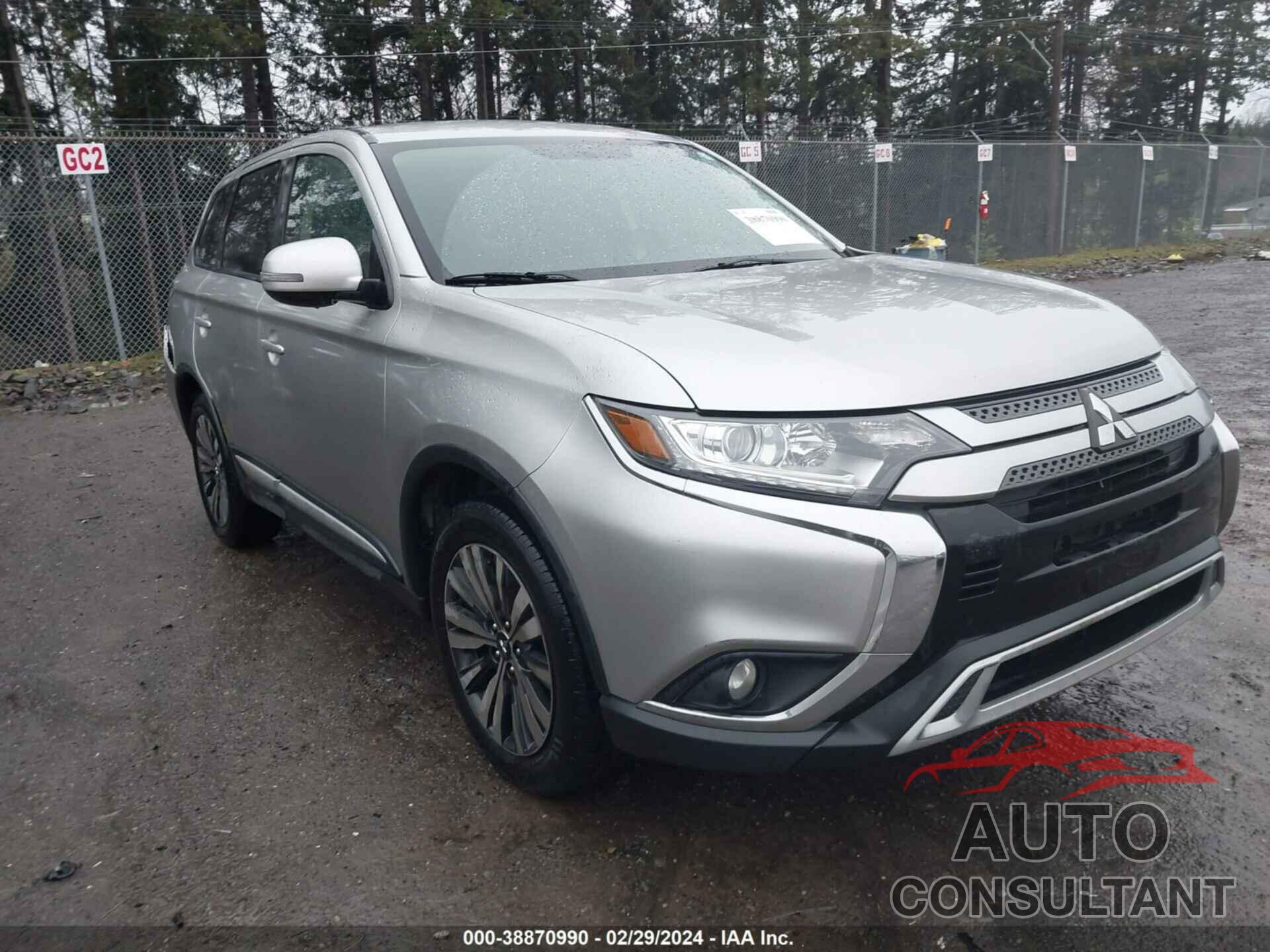MITSUBISHI OUTLANDER 2019 - JA4AD3A31KZ042432