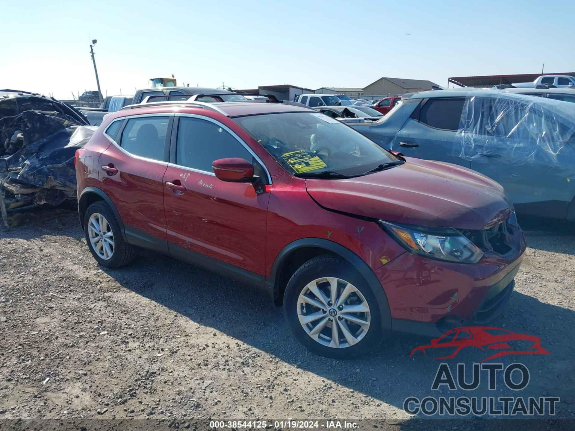 NISSAN ROGUE SPORT 2019 - JN1BJ1CP6KW217043