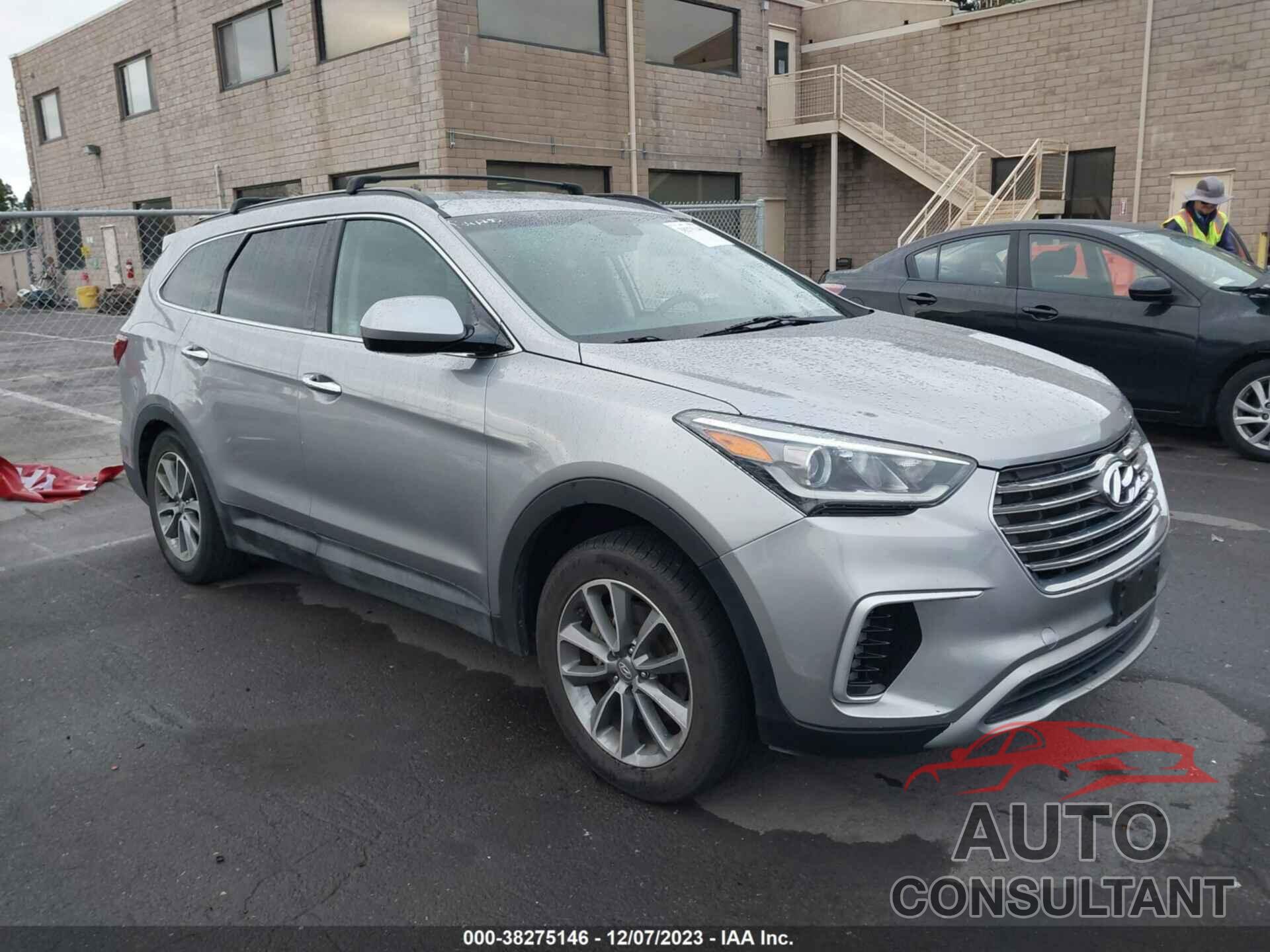 HYUNDAI SANTA FE 2018 - KM8SM4HF2JU274125