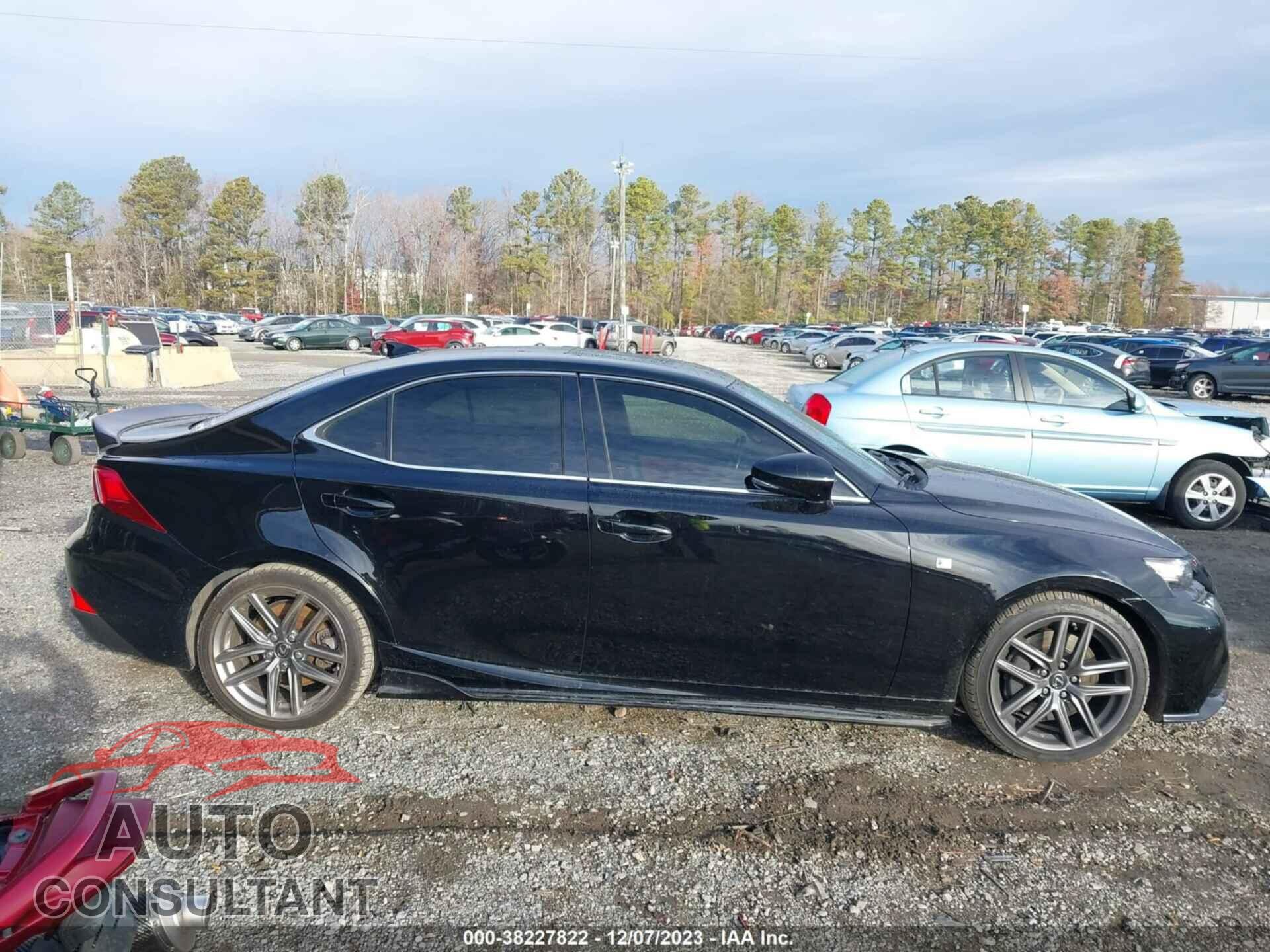 LEXUS IS 2016 - JTHBA1D29G5030293