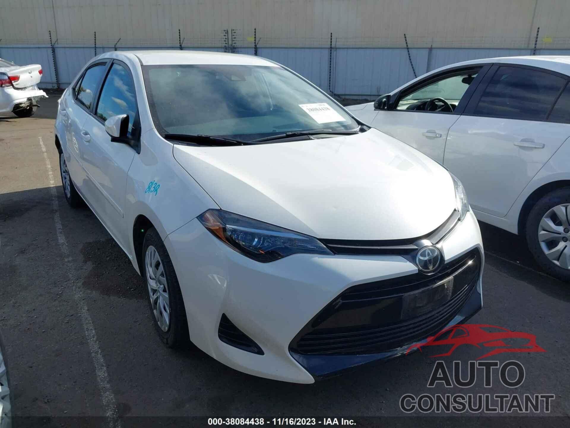 TOYOTA COROLLA 2019 - 5YFBURHE2KP908430