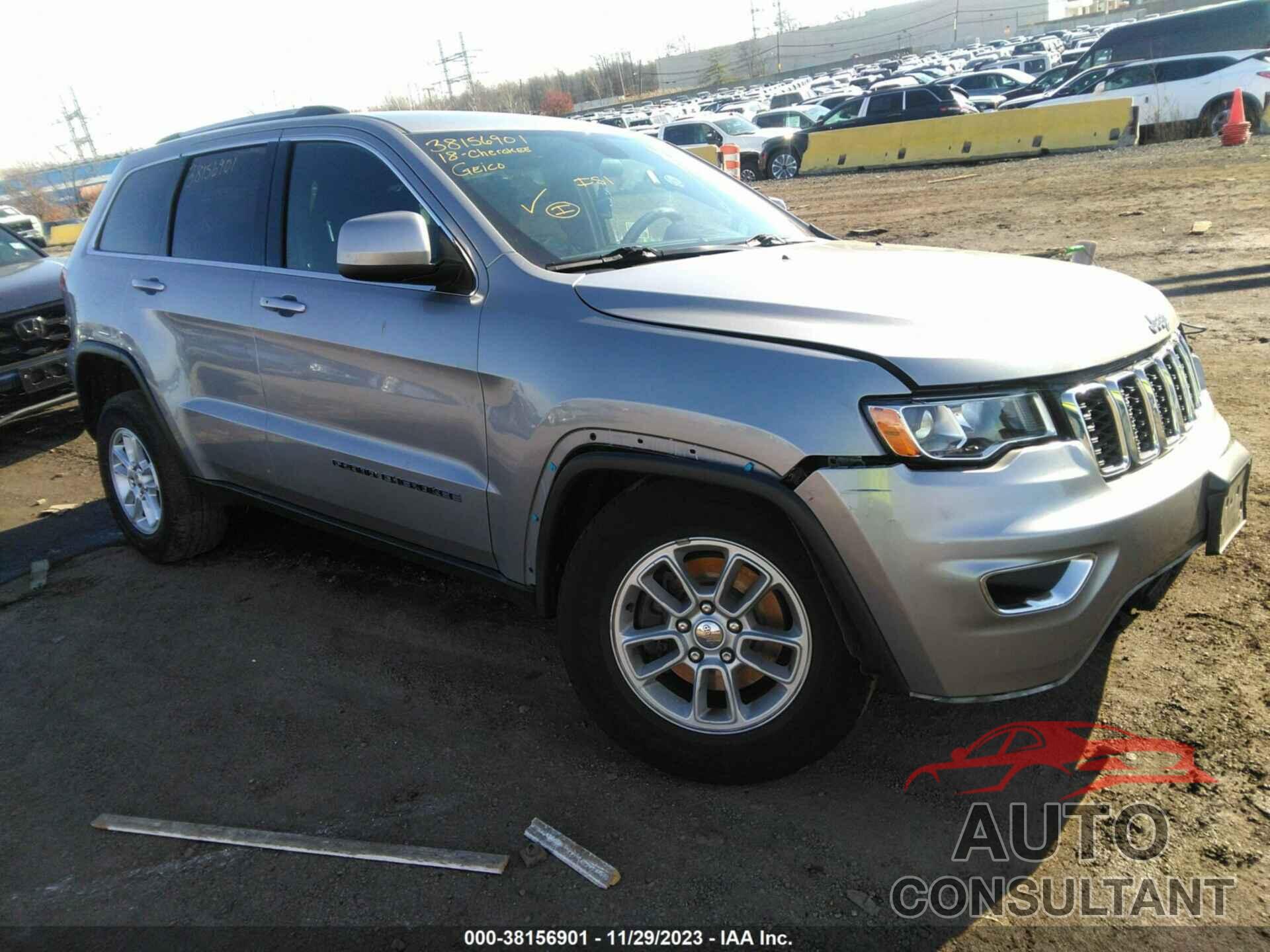 JEEP GRAND CHEROKEE 2018 - 1C4RJFAG8JC381924