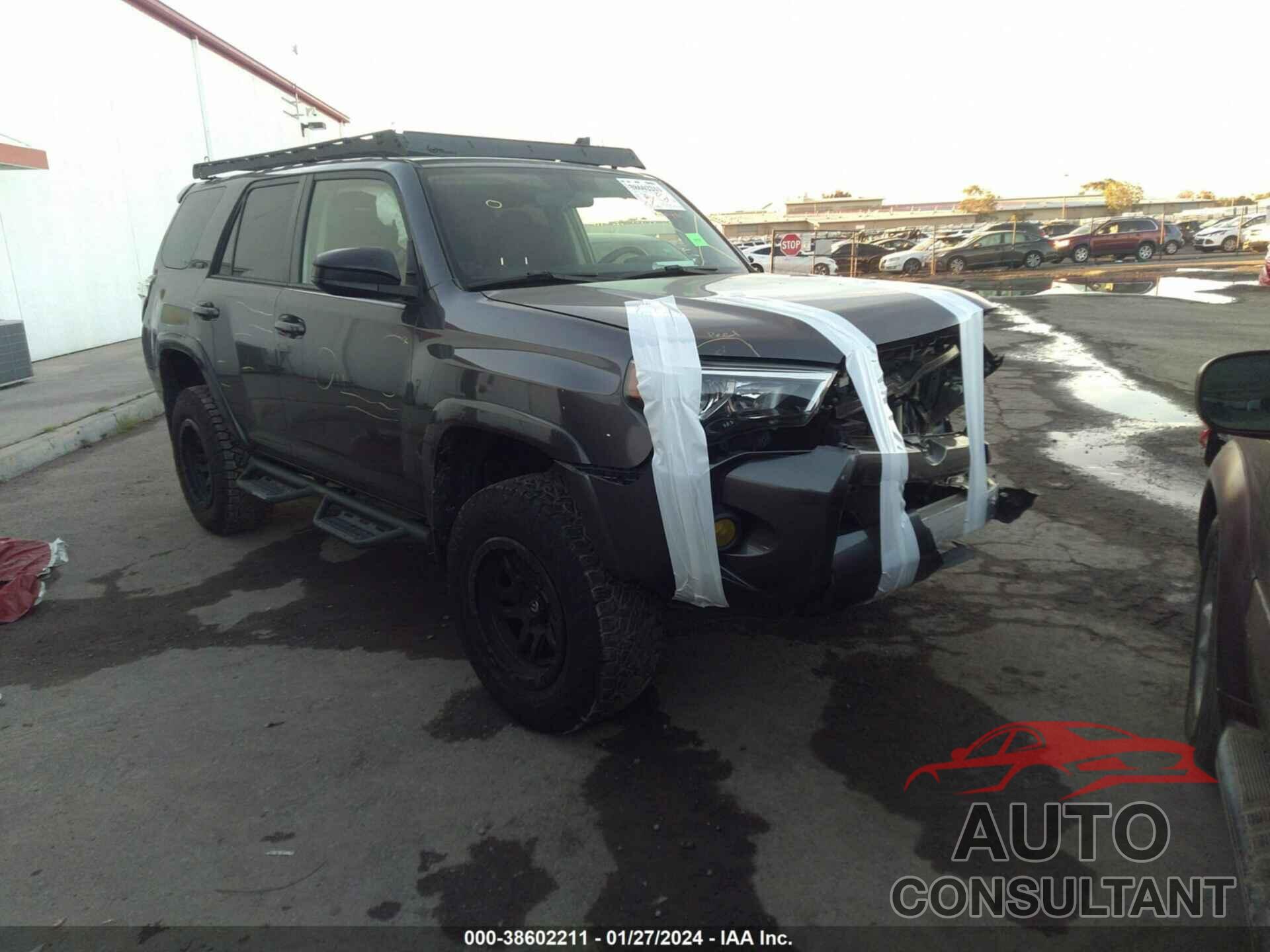 TOYOTA 4RUNNER 2018 - JTEBU5JR7J5592519