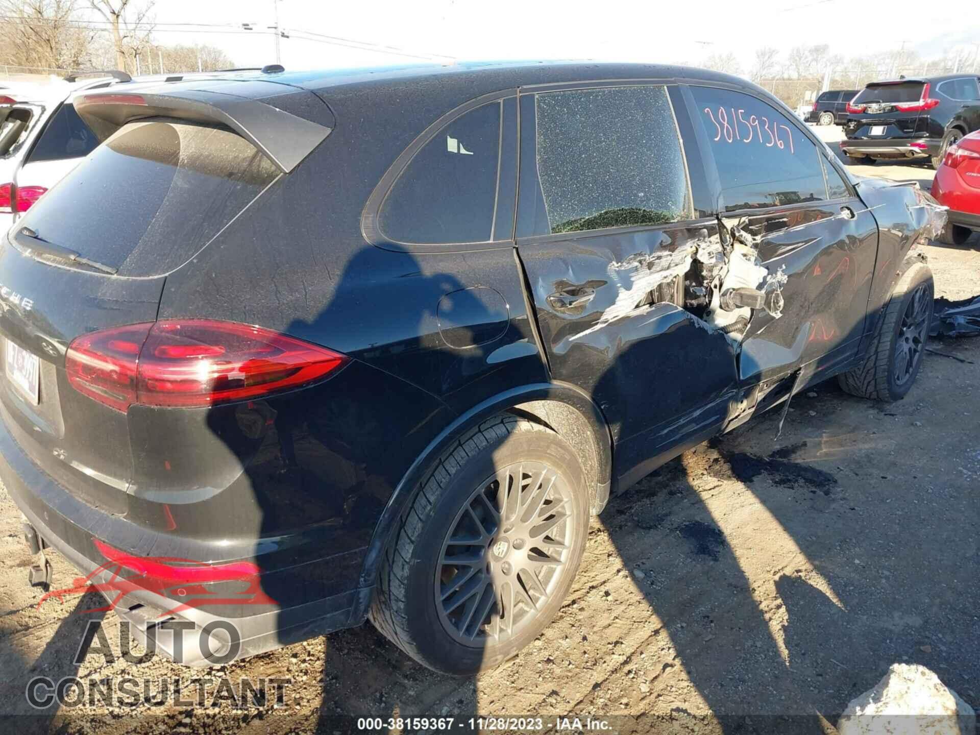 PORSCHE CAYENNE 2017 - WP1AA2A22HKA83149