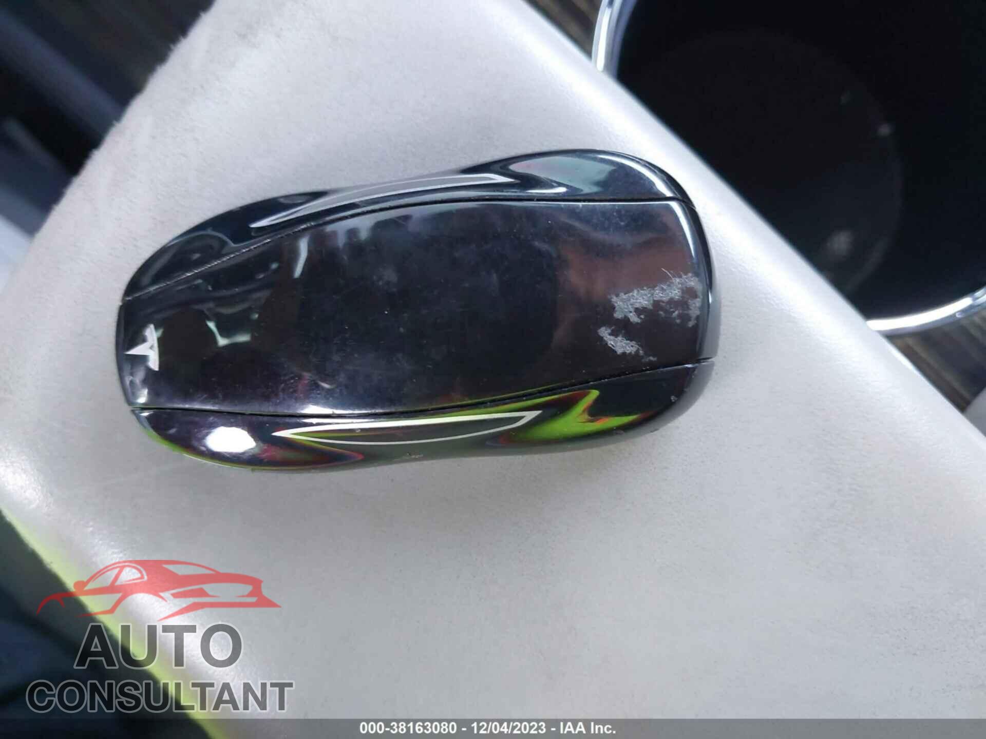 TESLA MODEL S 2015 - 5YJSA1S26FF084779