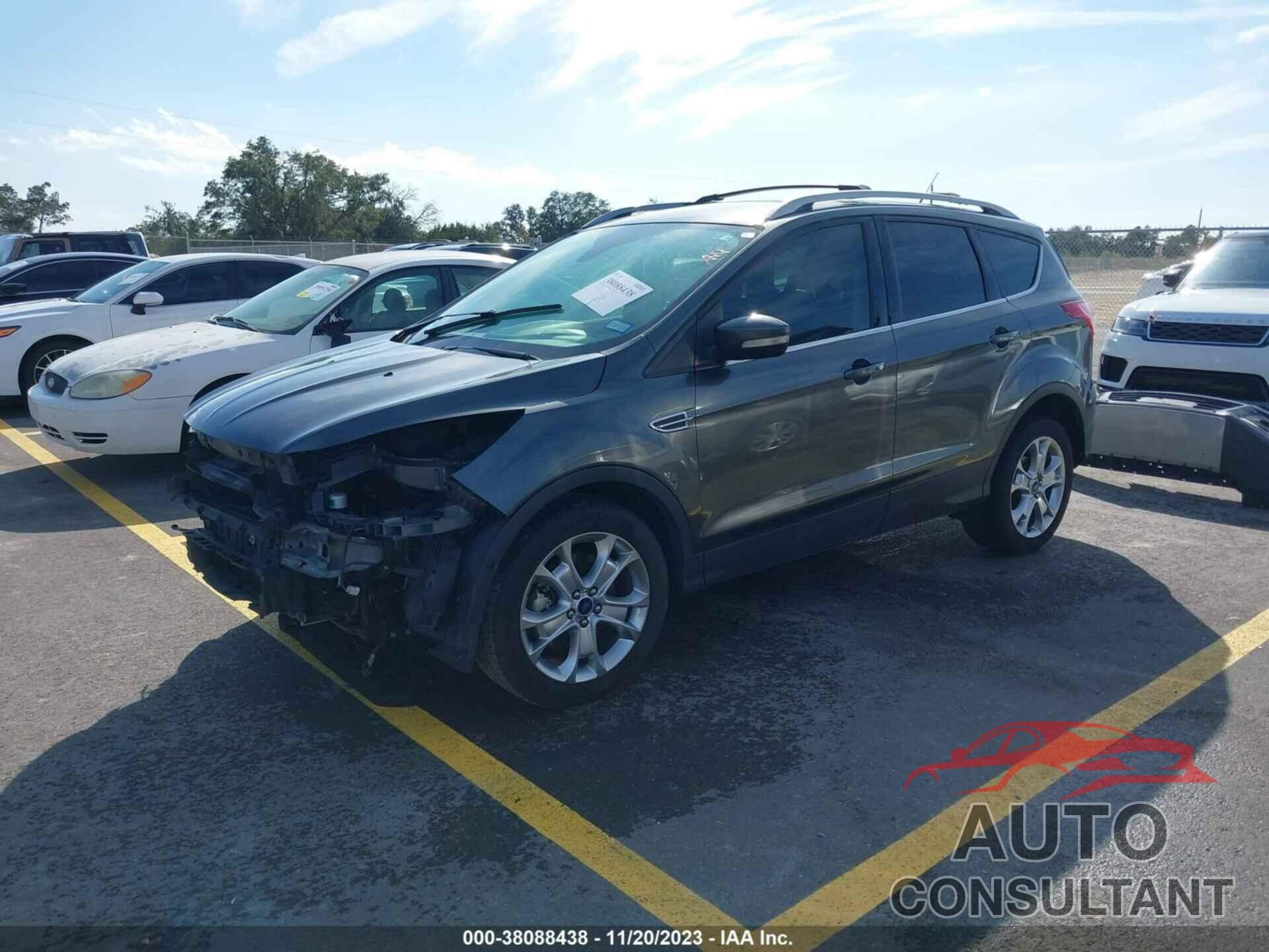 FORD ESCAPE 2016 - 1FMCU0J90GUB84353