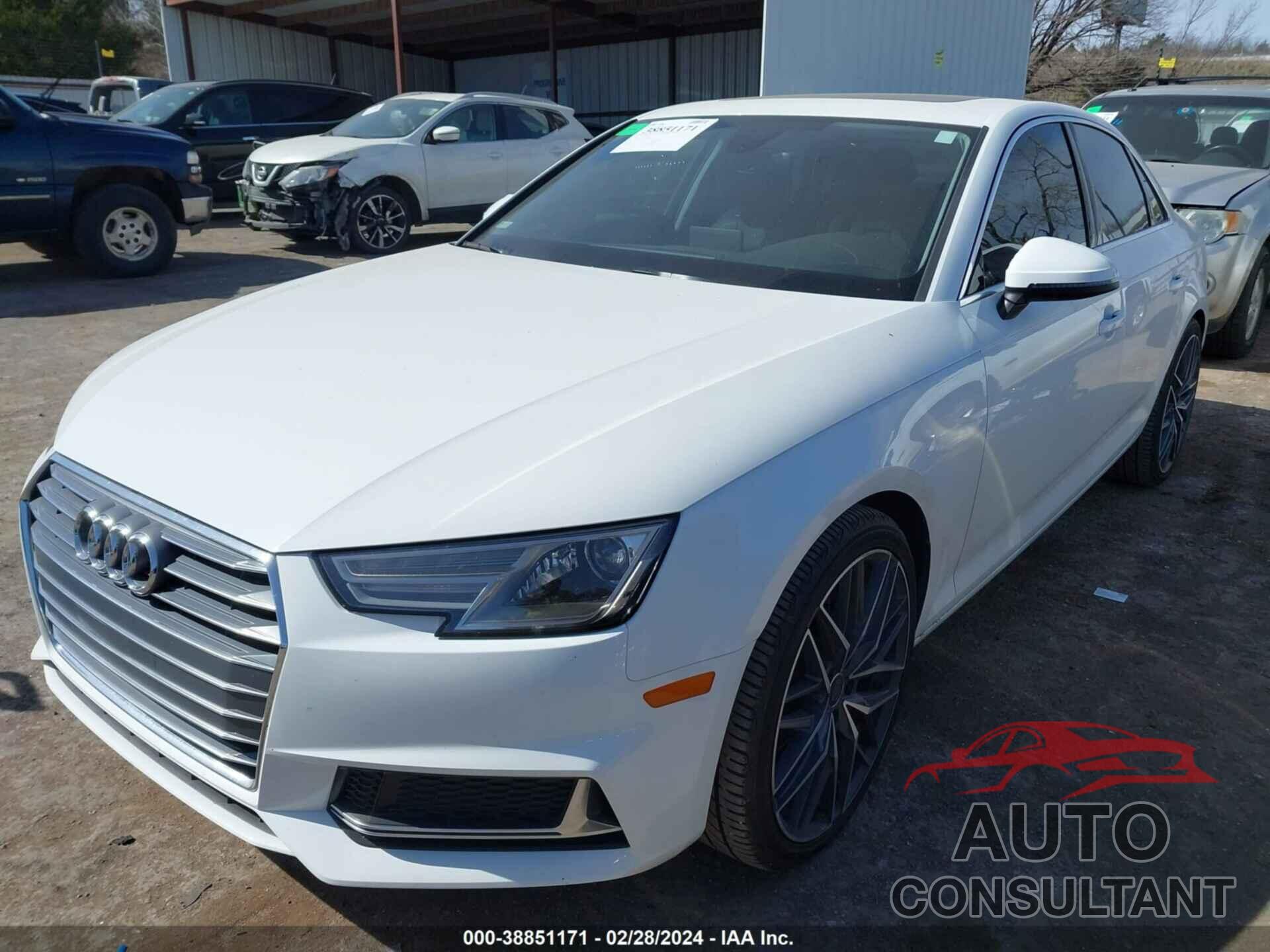 AUDI A4 2019 - WAUGMAF45KN004096