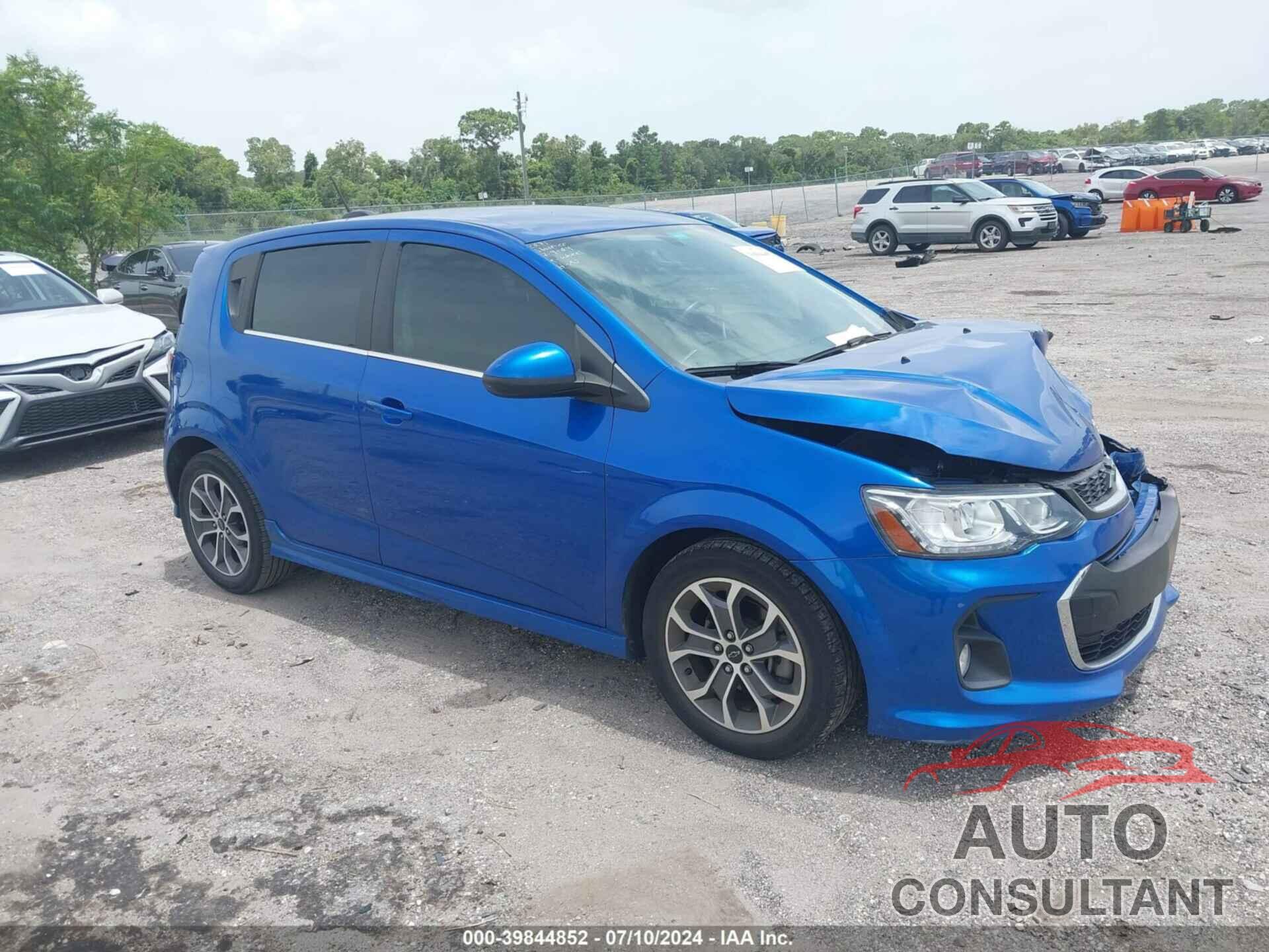 CHEVROLET SONIC 2019 - 1G1JD6SB5K4127485