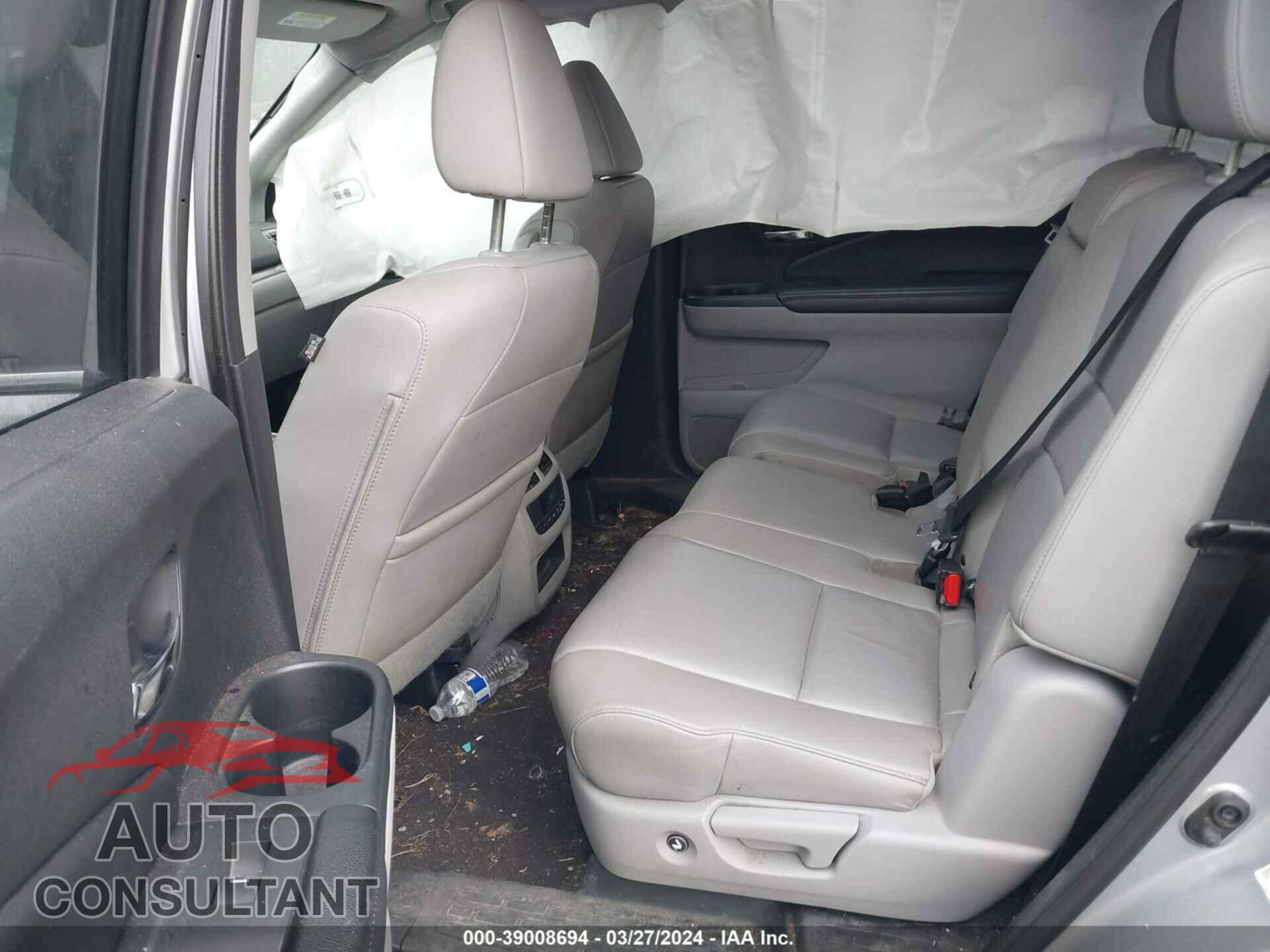 HONDA PILOT 2016 - 5FNYF6H57GB016017