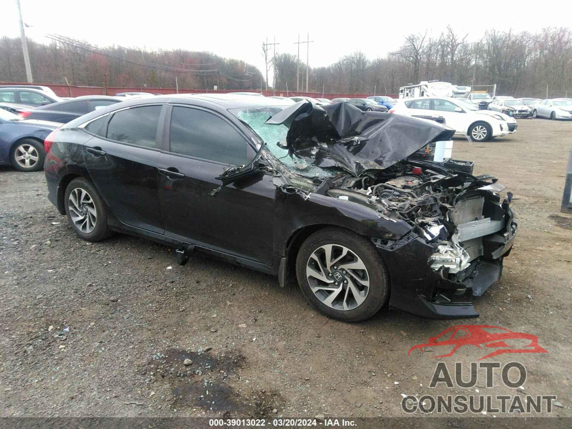 HONDA CIVIC 2018 - 2HGFC2F77JH518364