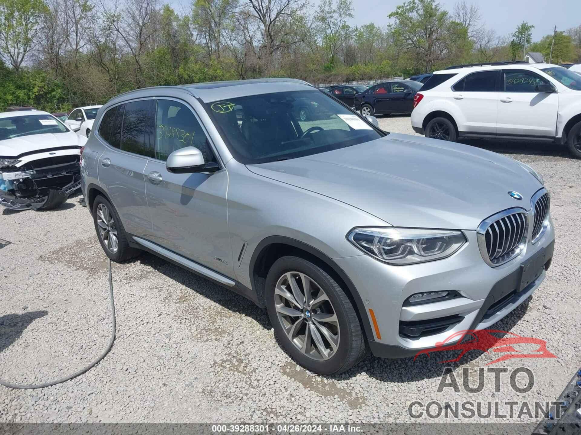 BMW X3 2018 - 5UXTR9C51JLD57445