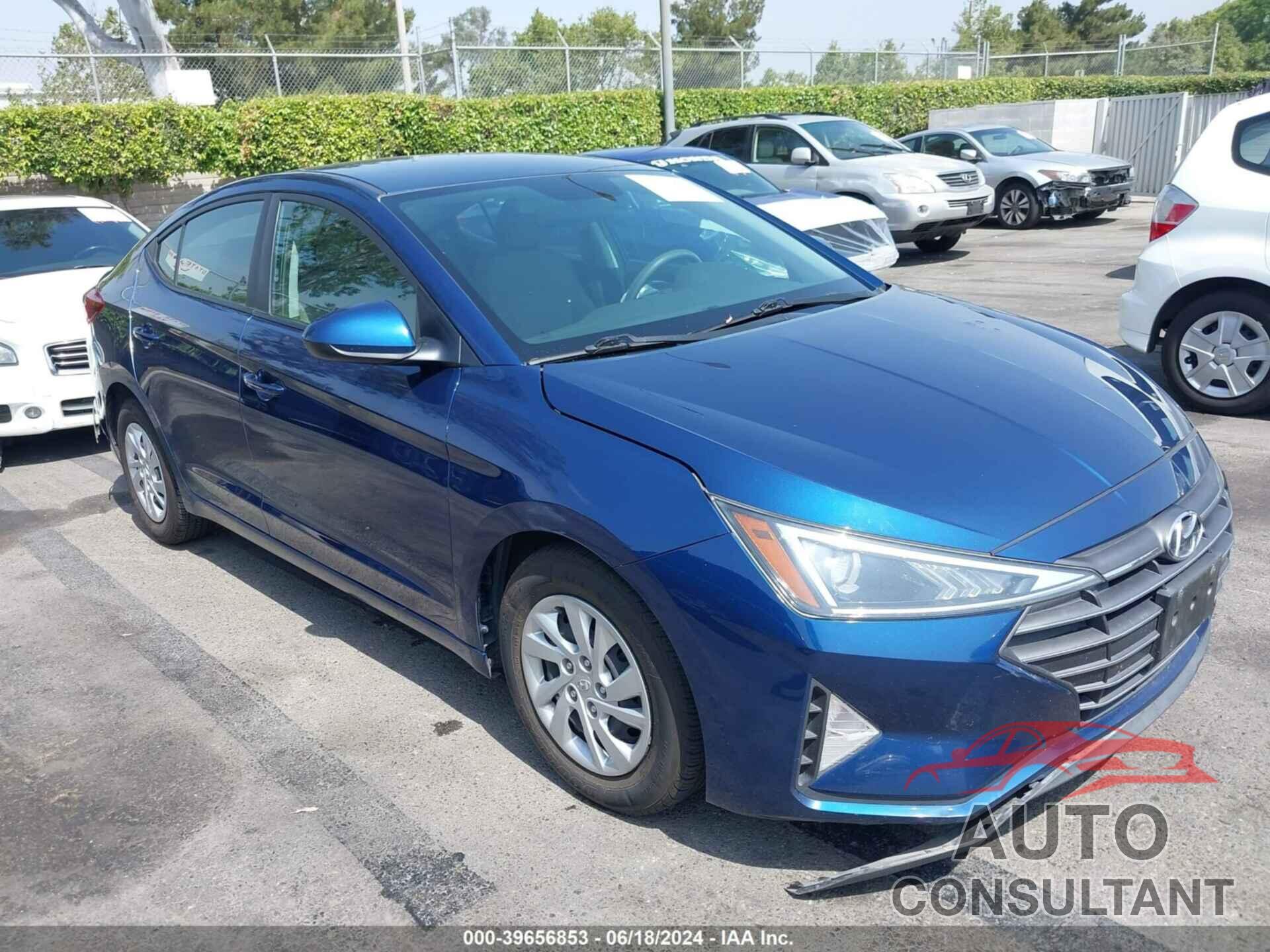 HYUNDAI ELANTRA 2019 - 5NPD74LF2KH494520