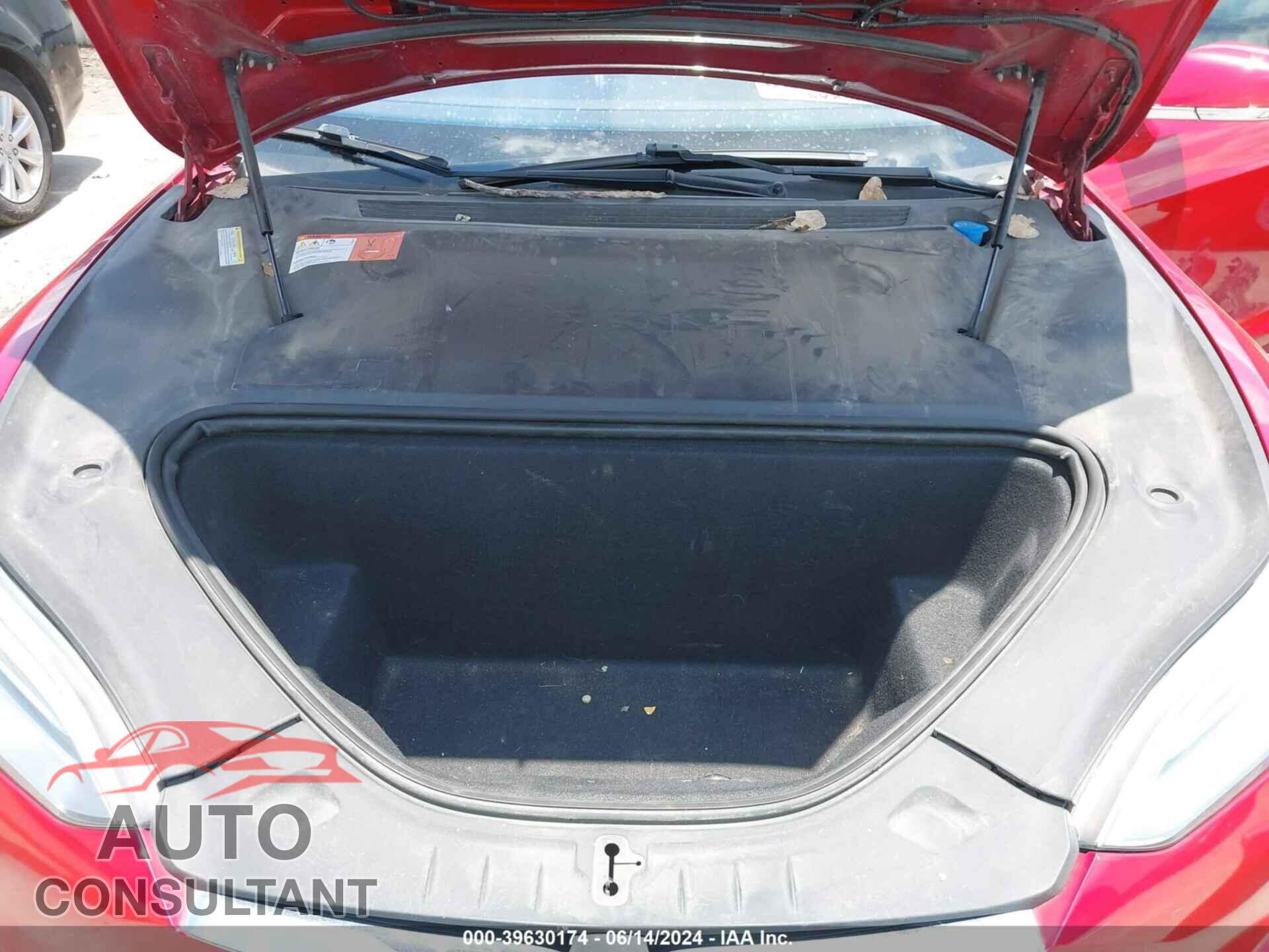TESLA MODEL S 2016 - 5YJSA1E26GF155332